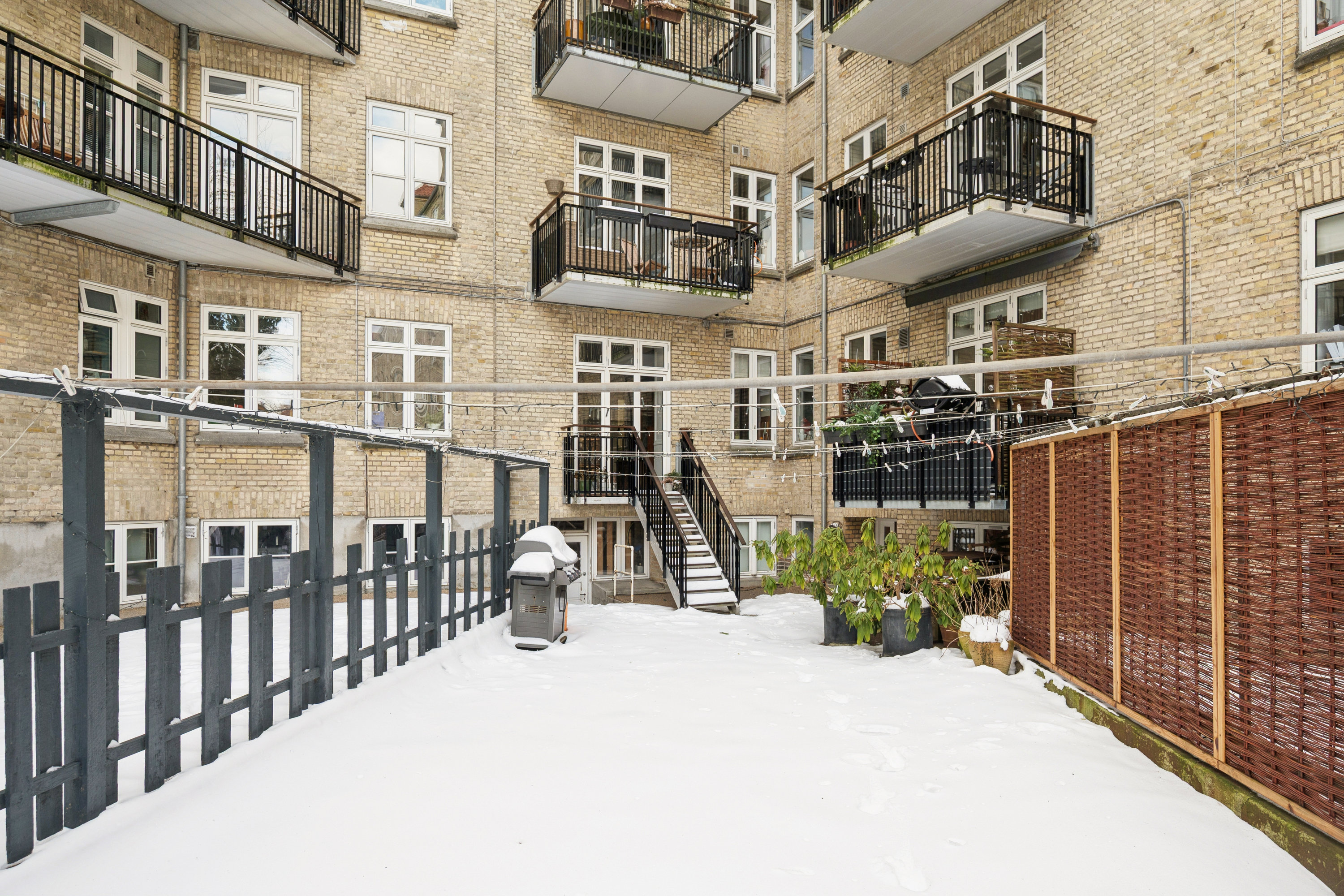 Fremhævet andet billede i fuldskærmstilstand. Billede af Stadion Allé 33, st.. th., 8000 Aarhus C