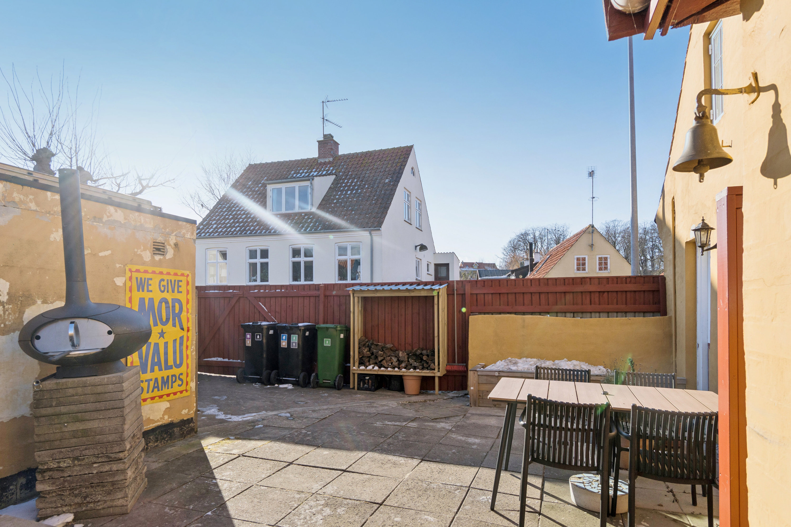 Fremhævet terrasse billede i fuldskærmstilstand. Billede af Søndergade 13, Svaneke, 3740 Svaneke