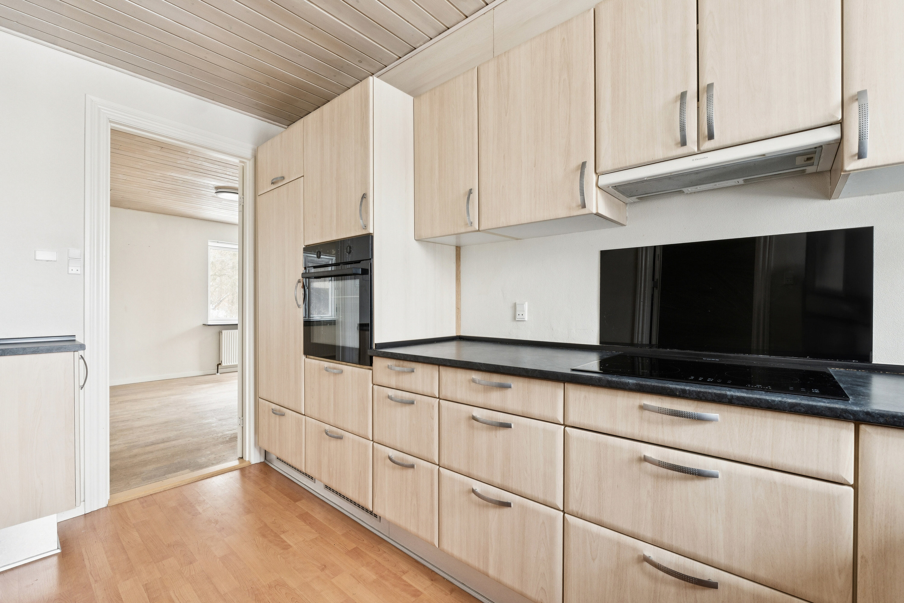 Fremhævet køkken billede i fuldskærmstilstand. Billede af Løsningvej 27, 8722 Hedensted