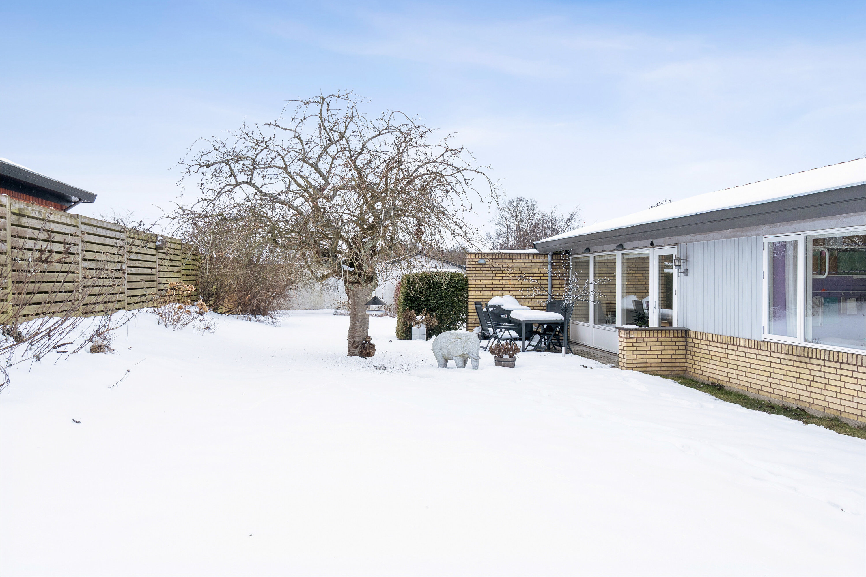 Fremhævet set fra haven billede i fuldskærmstilstand. Billede af Havretoften 46, 4200 Slagelse