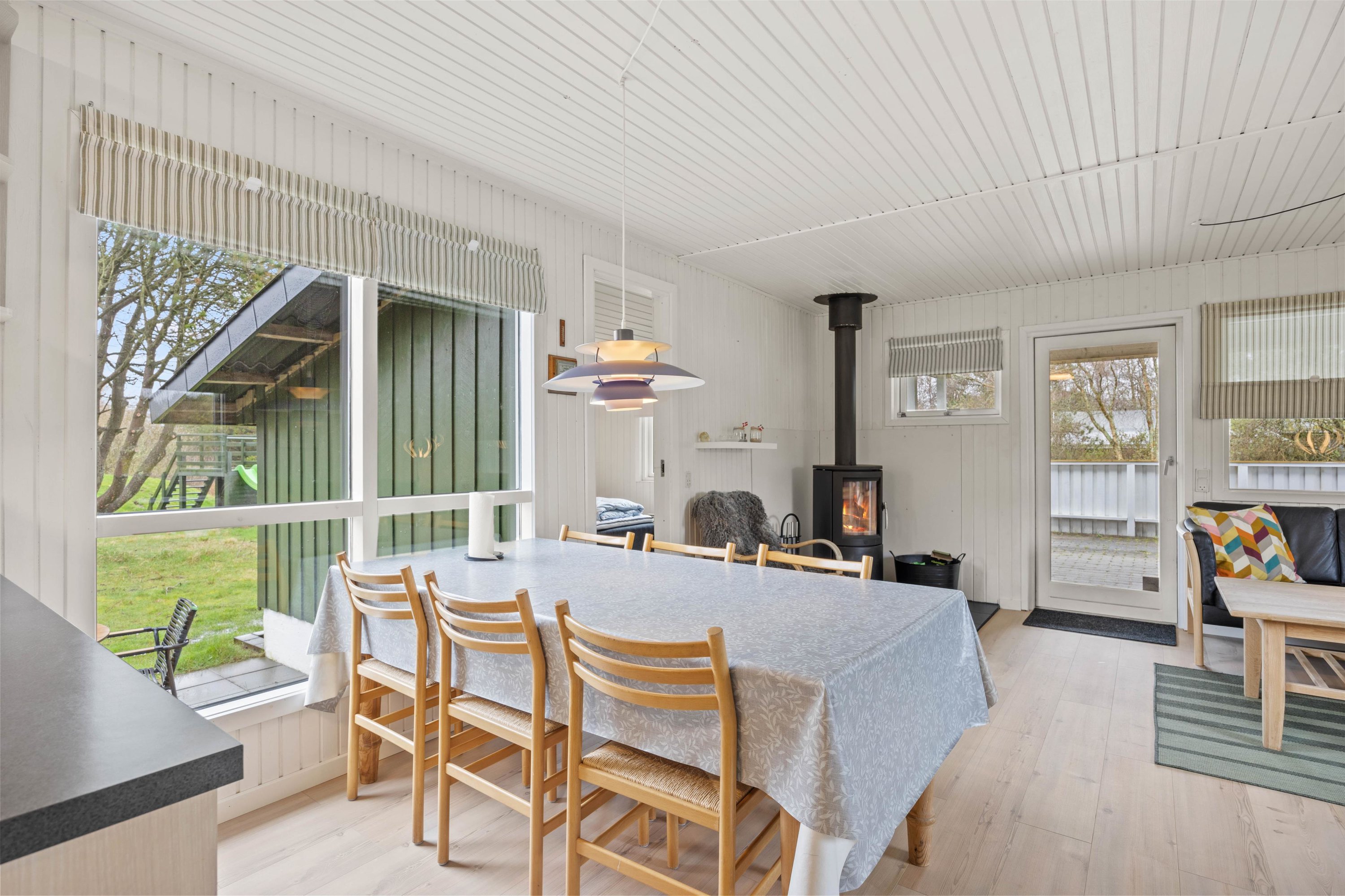 Fremhævet stue billede i fuldskærmstilstand. Billede af Vester Storetoft 33, Sønderho, 6720 Fanø