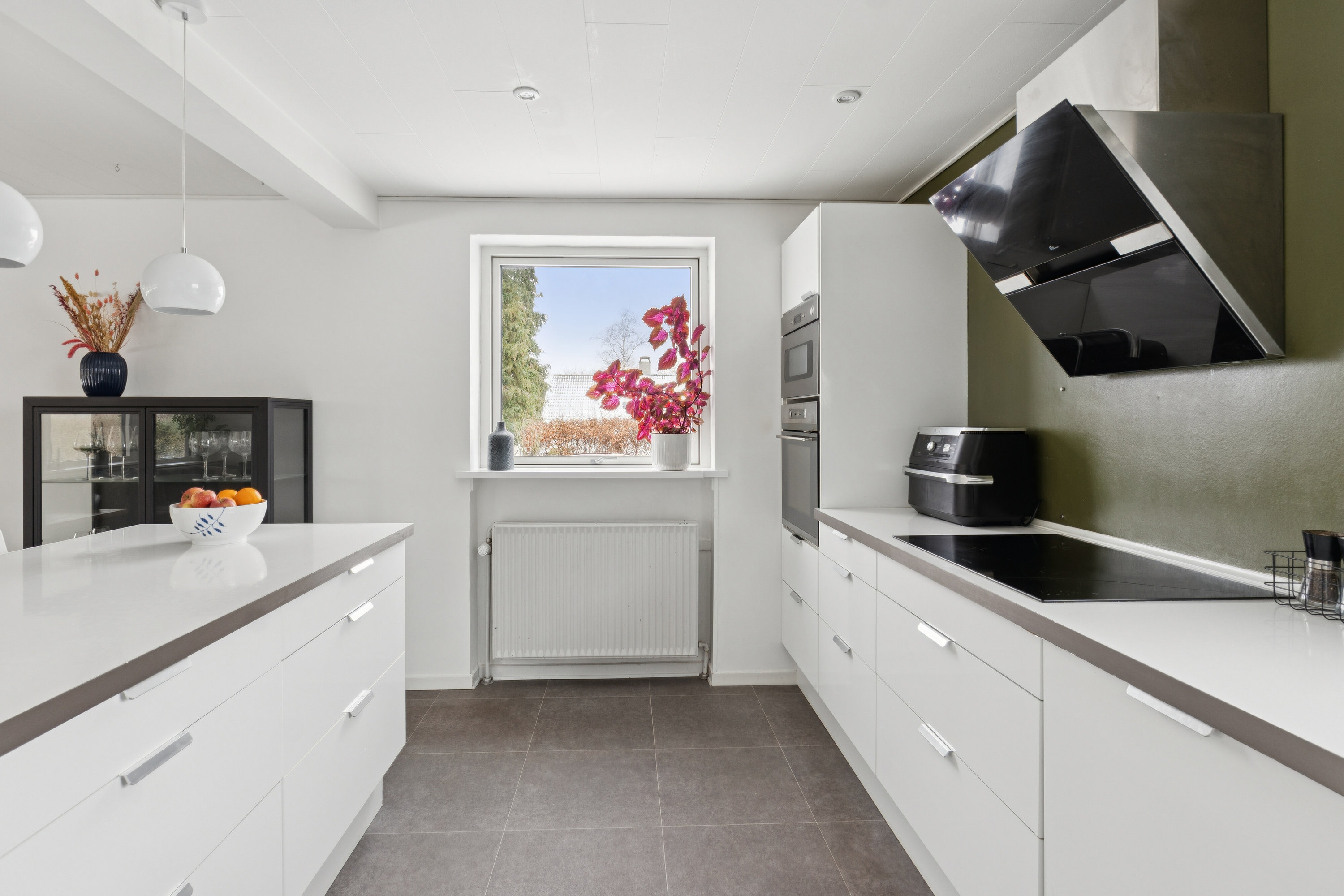 Fremhævet køkken billede i fuldskærmstilstand. Billede af Islevvangen 36, 2610 Rødovre