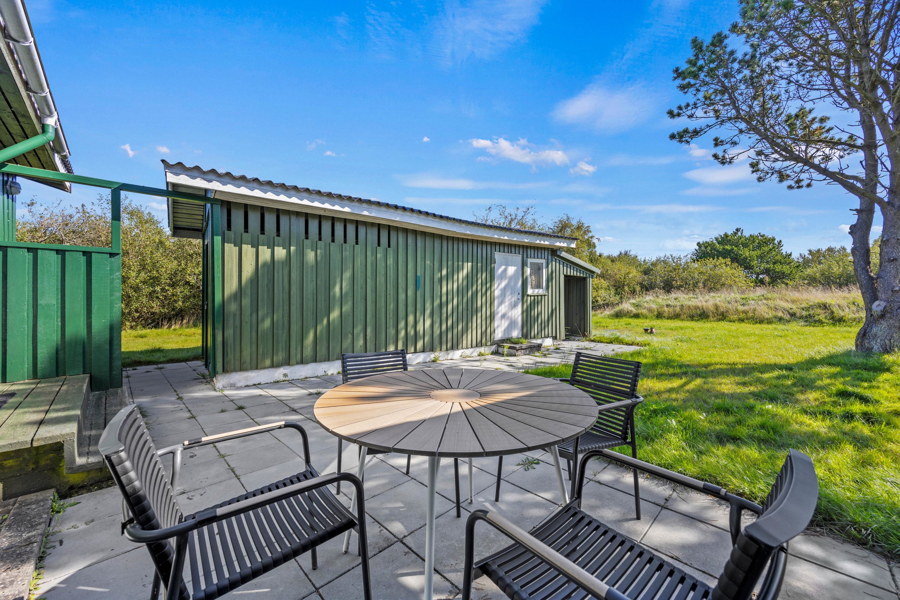 Fremhævet terrasse billede i fuldskærmstilstand. Billede af Vester Storetoft 33, Sønderho, 6720 Fanø