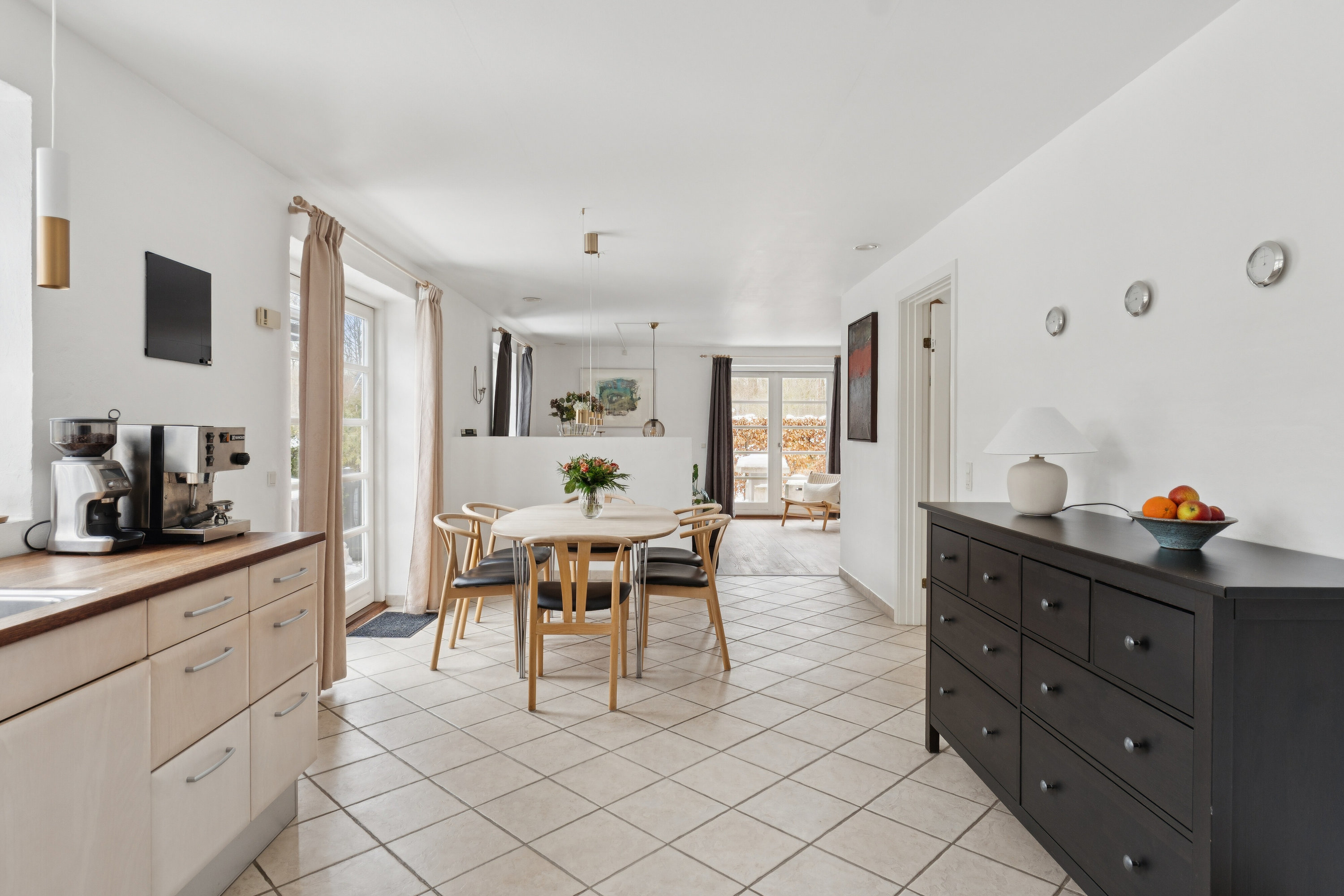 Fremhævet spisestue billede i fuldskærmstilstand. Billede af Stensbjerg 15, 2600 Glostrup