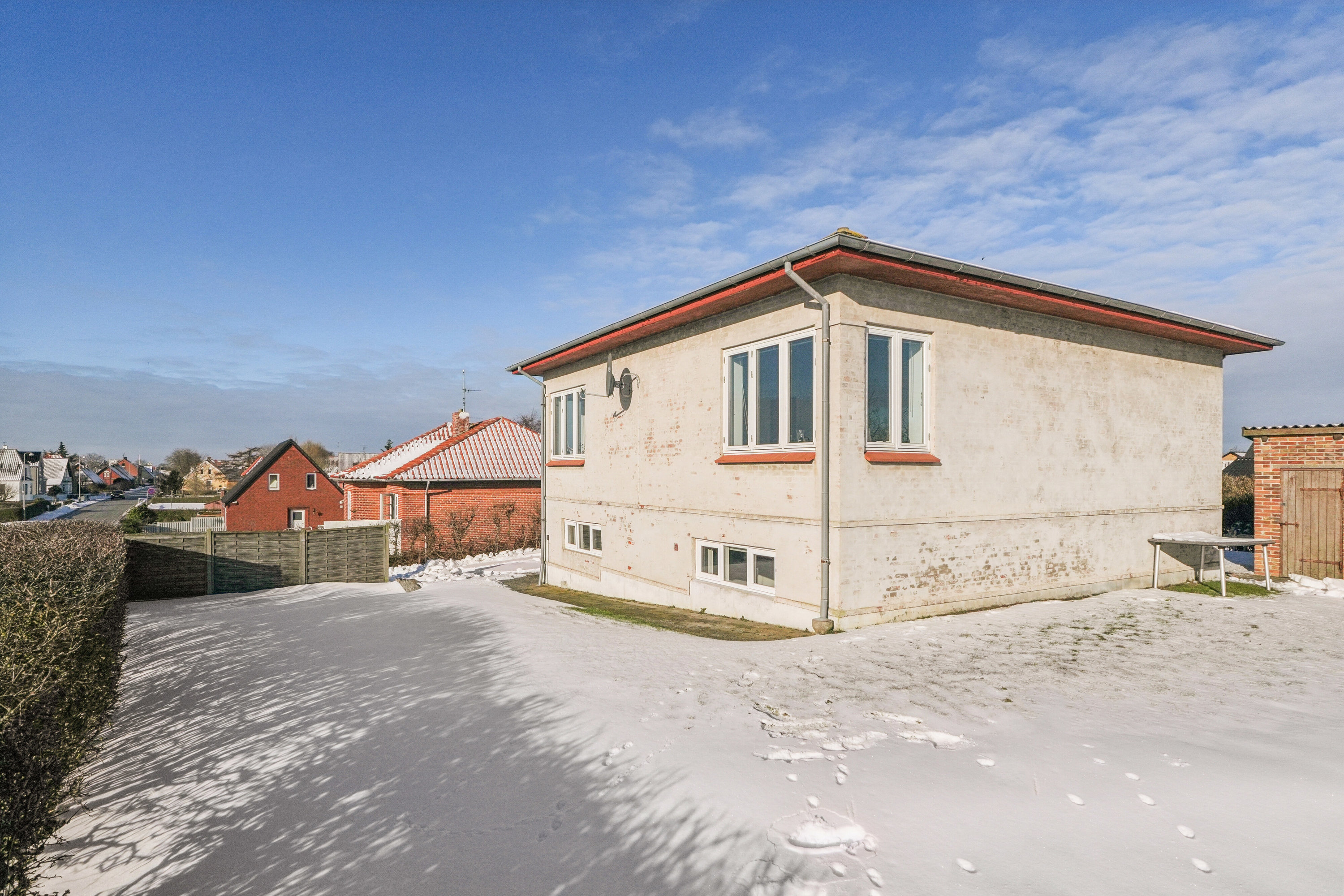 Fremhævet set fra haven billede i fuldskærmstilstand. Billede af Østergade 45, 5935 Bagenkop