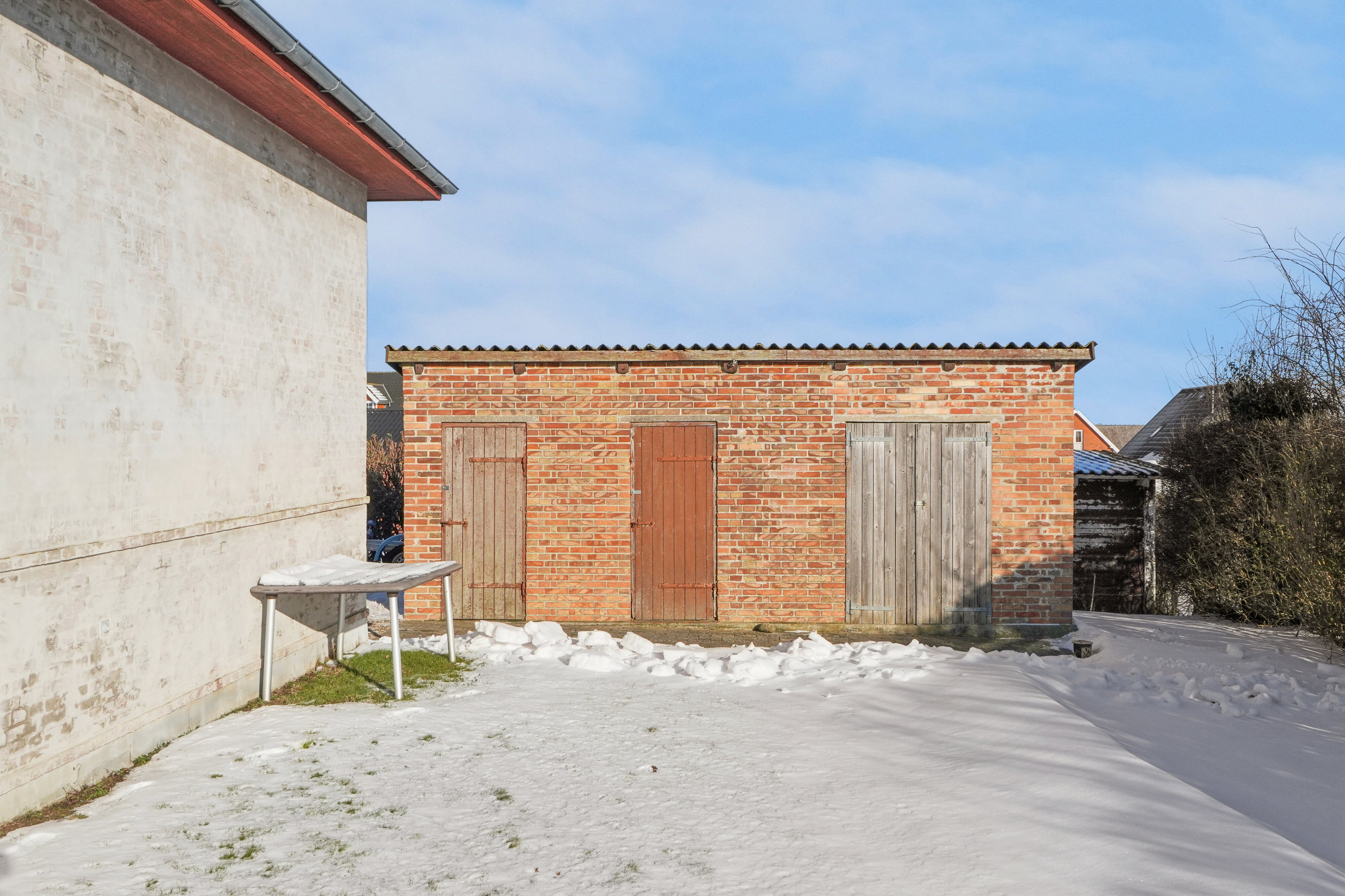 Fremhævet set fra haven billede i fuldskærmstilstand. Billede af Østergade 45, 5935 Bagenkop