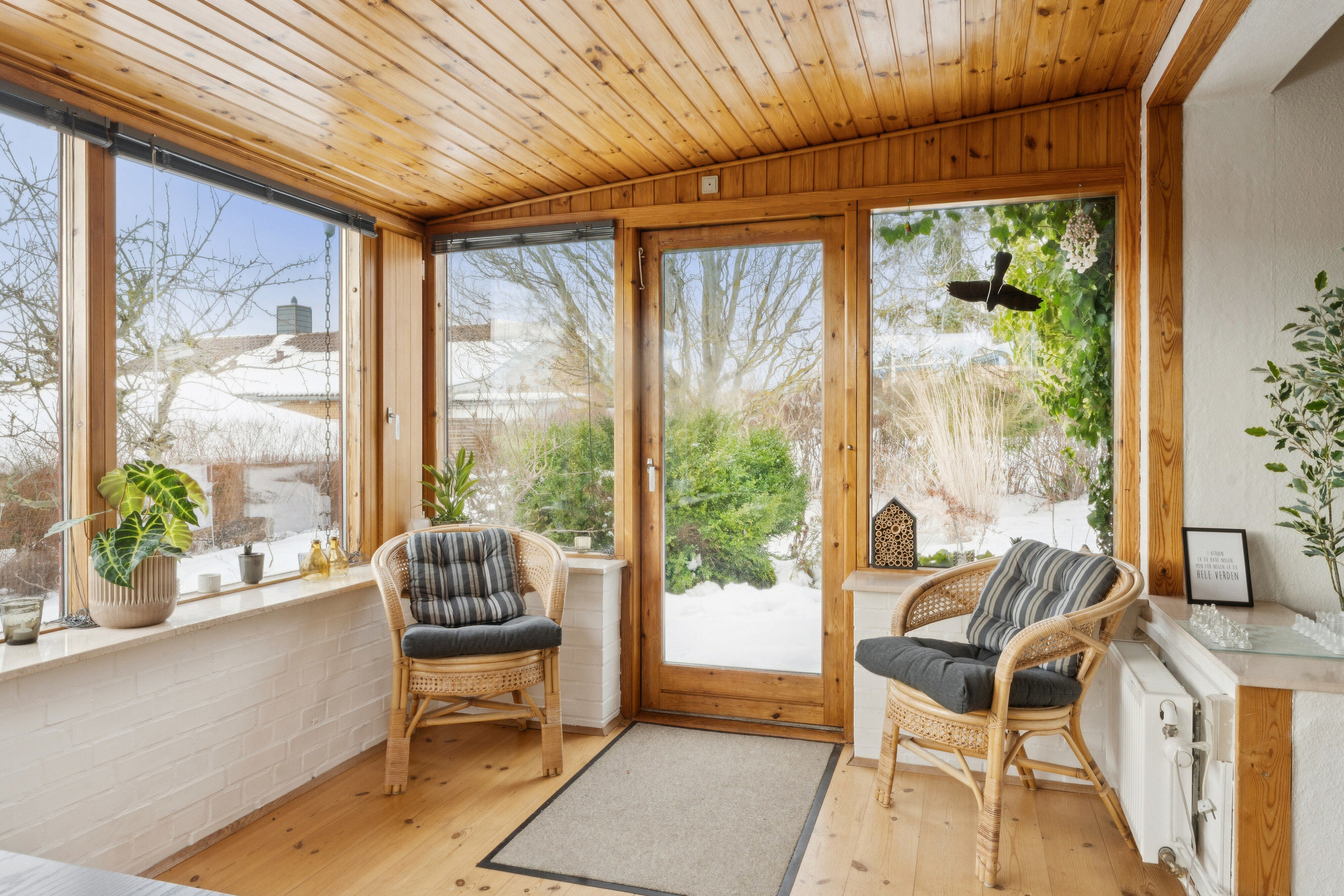 Fremhævet udestue billede i fuldskærmstilstand. Billede af Kærmindevej 22, 4760 Vordingborg