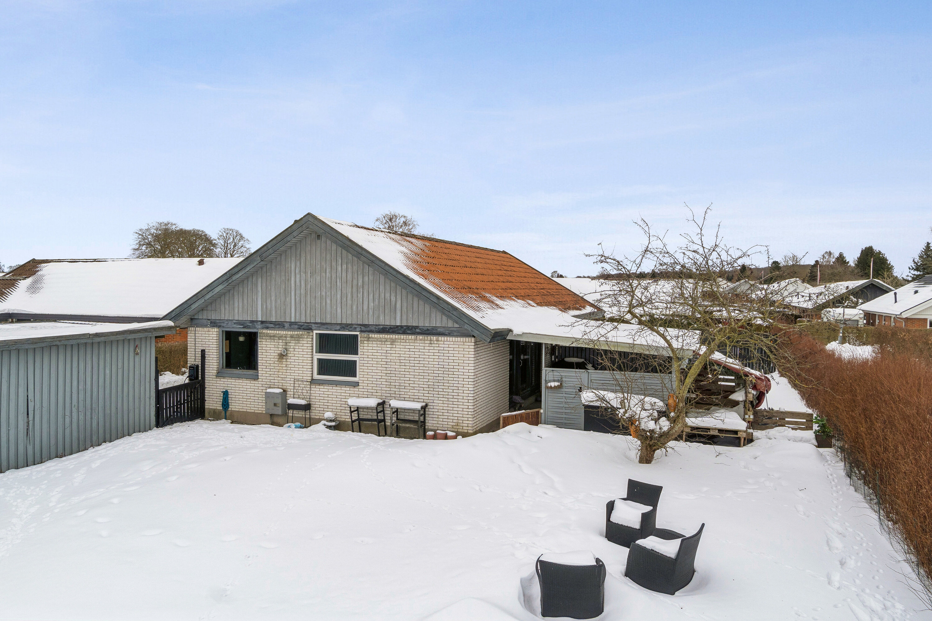 Fremhævet set fra vejen billede i fuldskærmstilstand. Billede af Sydskrænten 12, 4690 Haslev