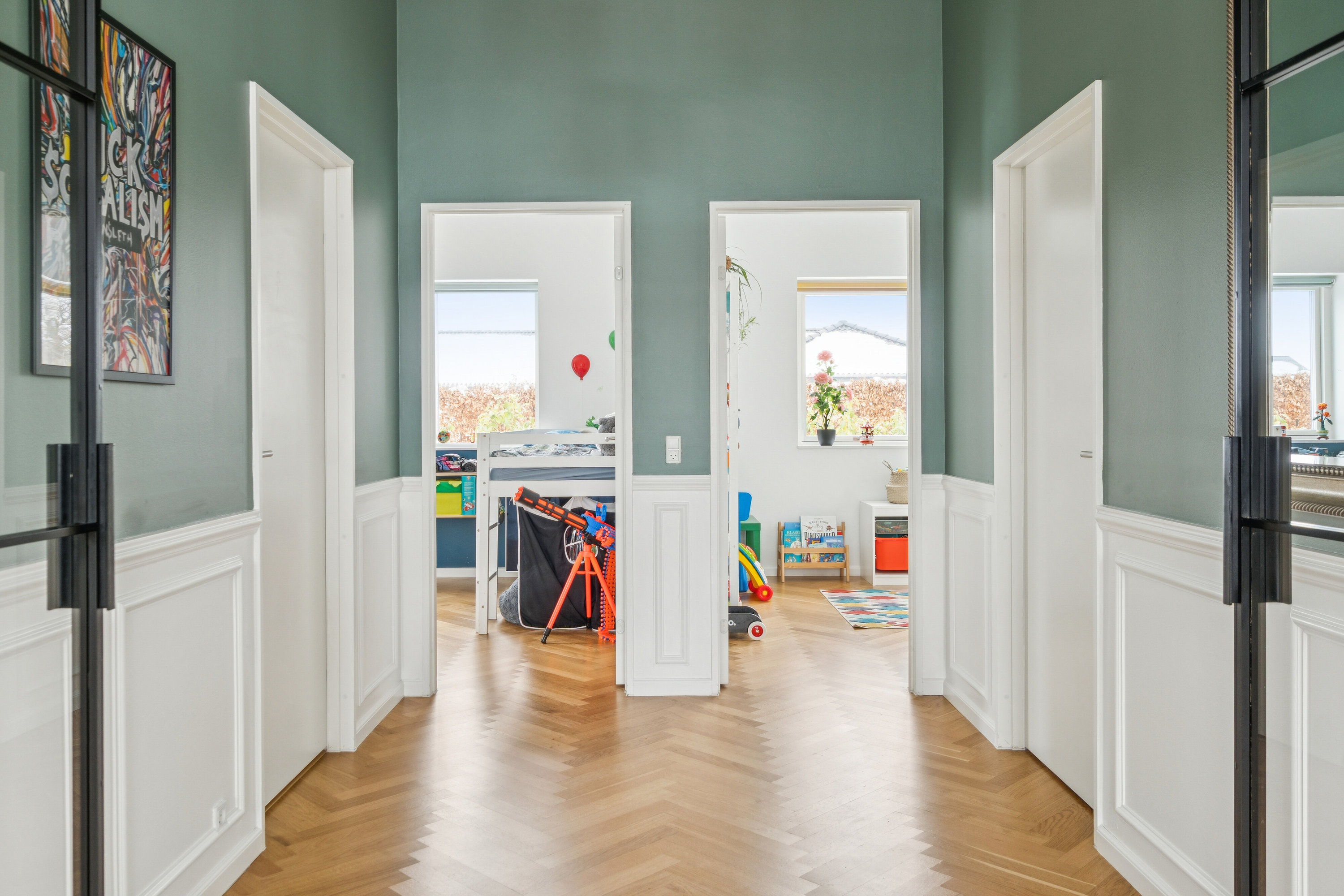 Fremhævet gang billede i fuldskærmstilstand. Billede af Solbjerggårdsvej 19, 4281 Gørlev