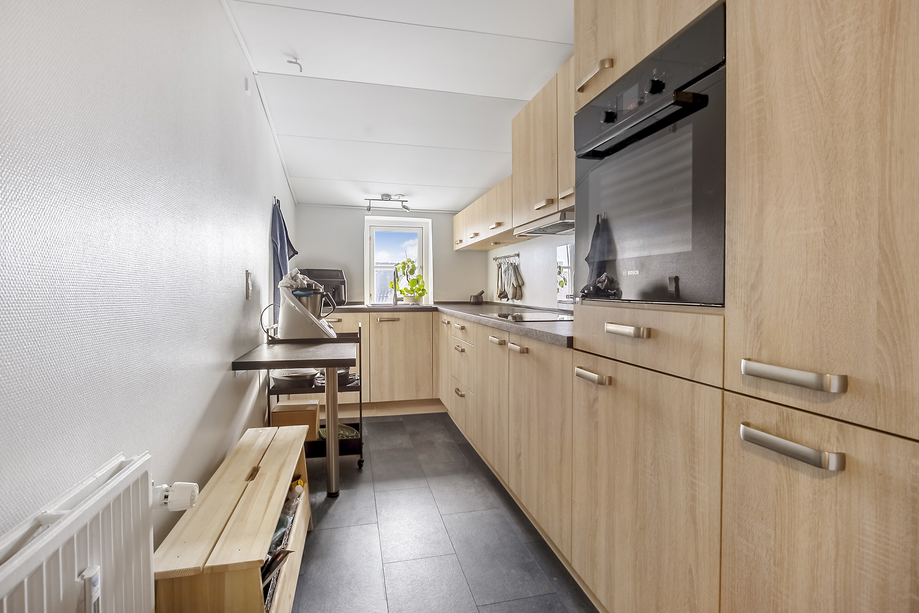 Fremhævet køkken billede i fuldskærmstilstand. Billede af Bjerregade 28, 2. tv., 8700 Horsens