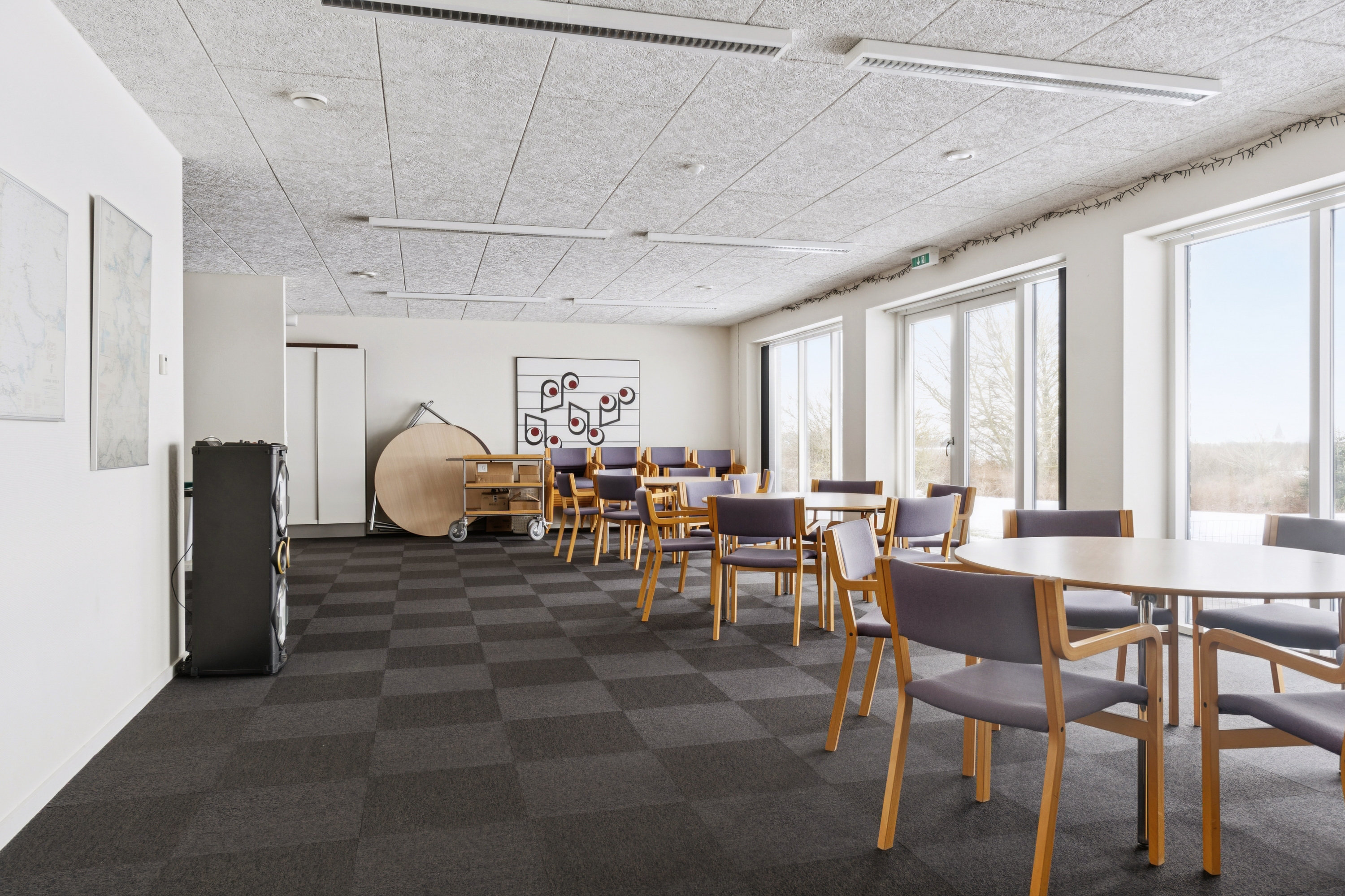 Fremhævet stue billede i fuldskærmstilstand. Billede af Niels Kjærbyes Vej 11, 5610 Assens