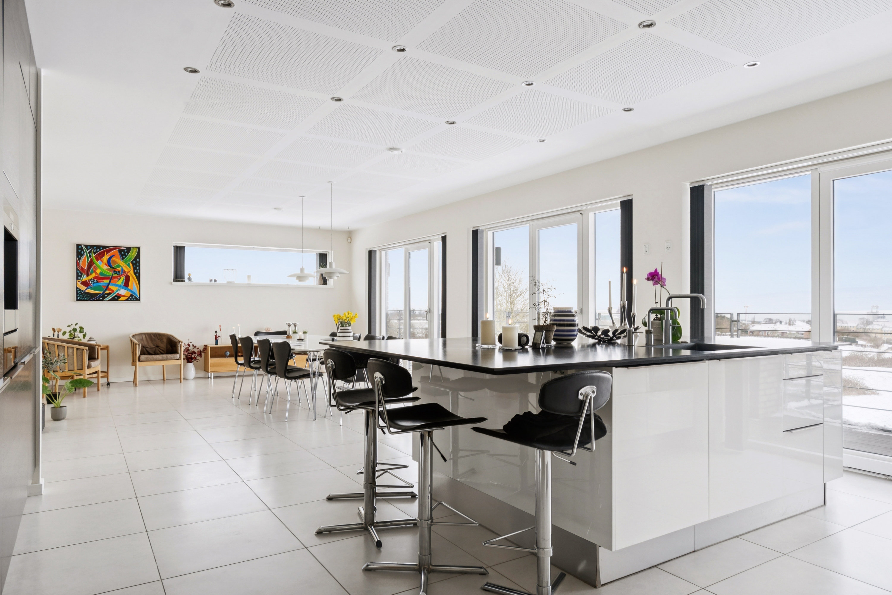 Fremhævet køkken billede i fuldskærmstilstand. Billede af Niels Kjærbyes Vej 11, 5610 Assens