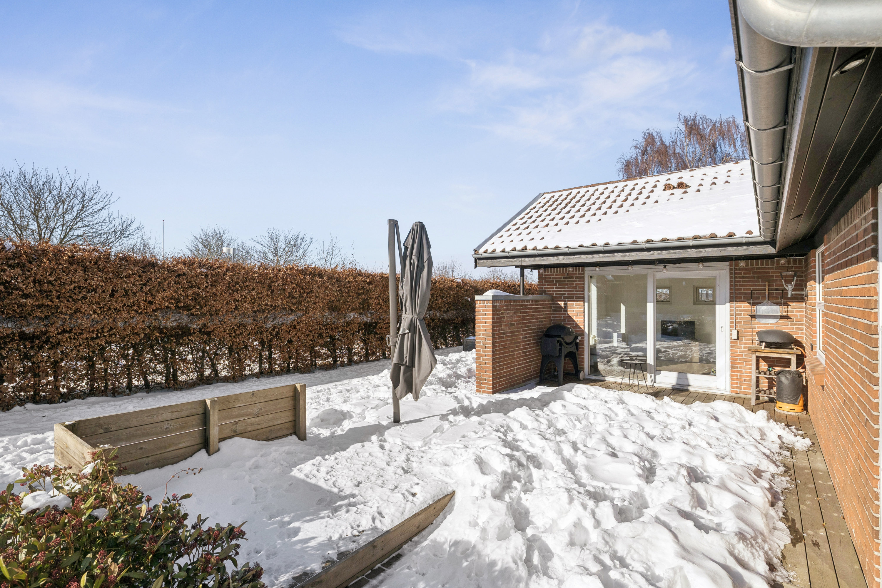 Fremhævet terrasse billede i fuldskærmstilstand. Billede af Gimlevej 19, Gram, 8660 Skanderborg