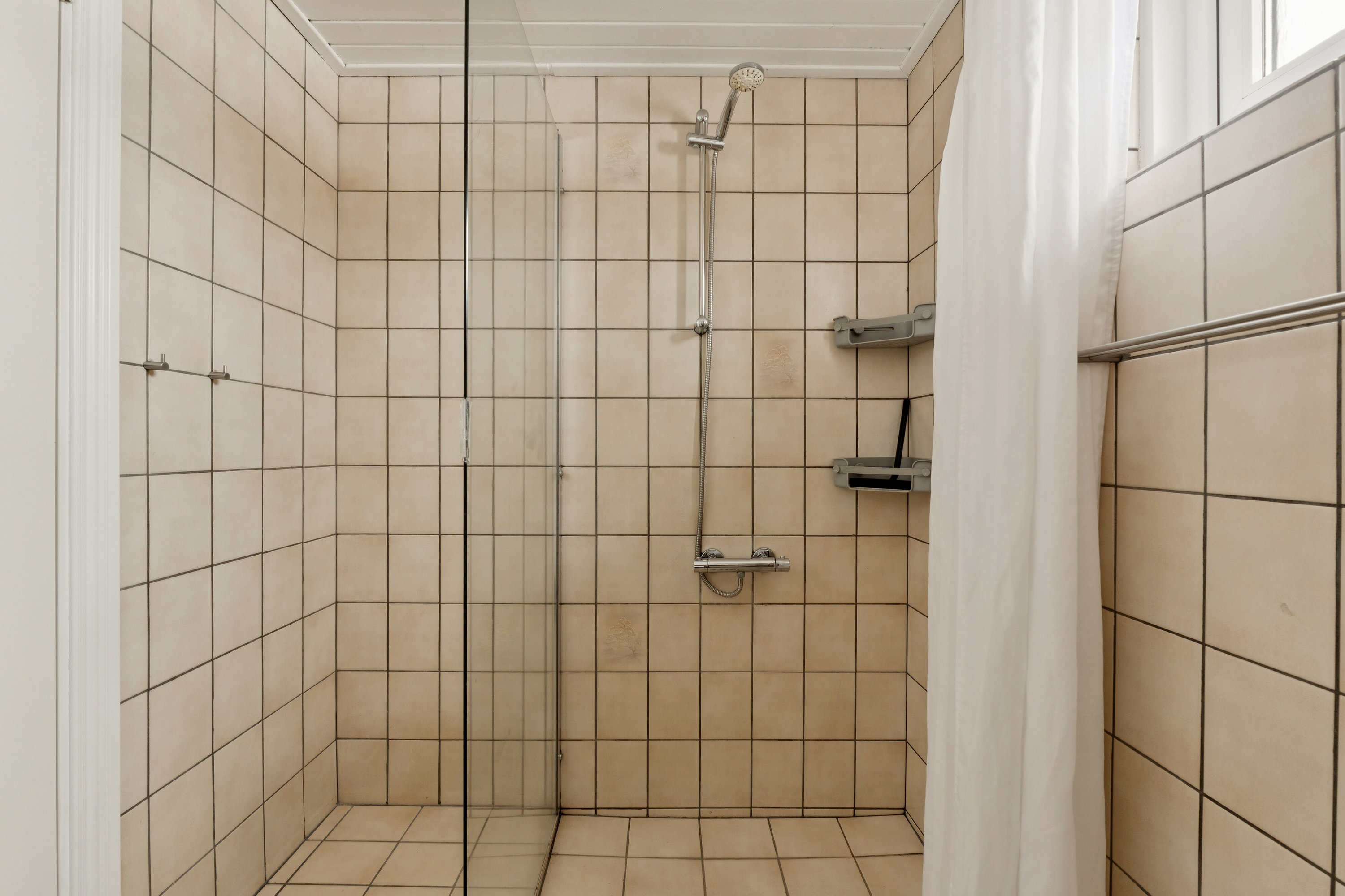 Fremhævet badeværelse billede i fuldskærmstilstand. Billede af Odensevej 161, Aunslev, 5800 Nyborg