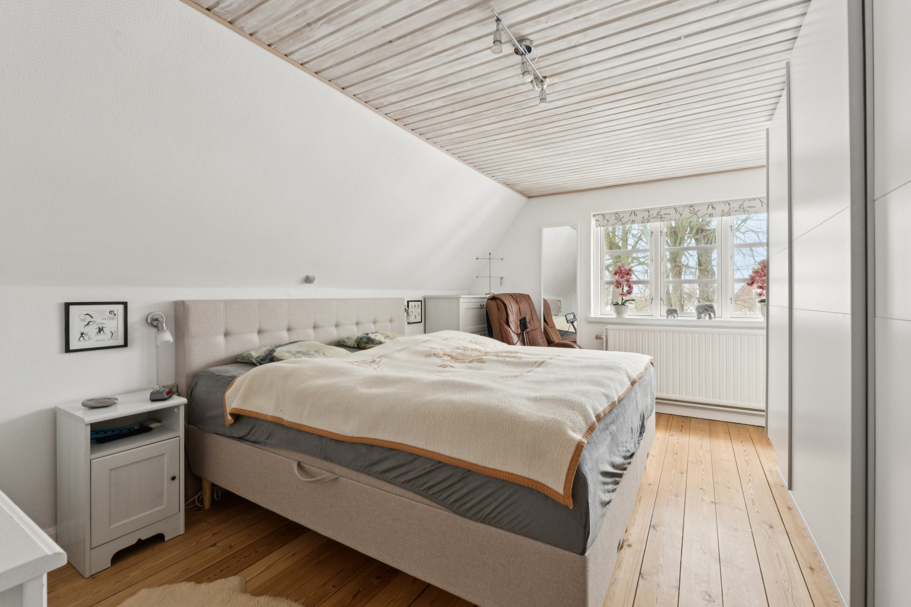 Fremhævet soveværelse billede i fuldskærmstilstand. Billede af Odensevej 161, Aunslev, 5800 Nyborg