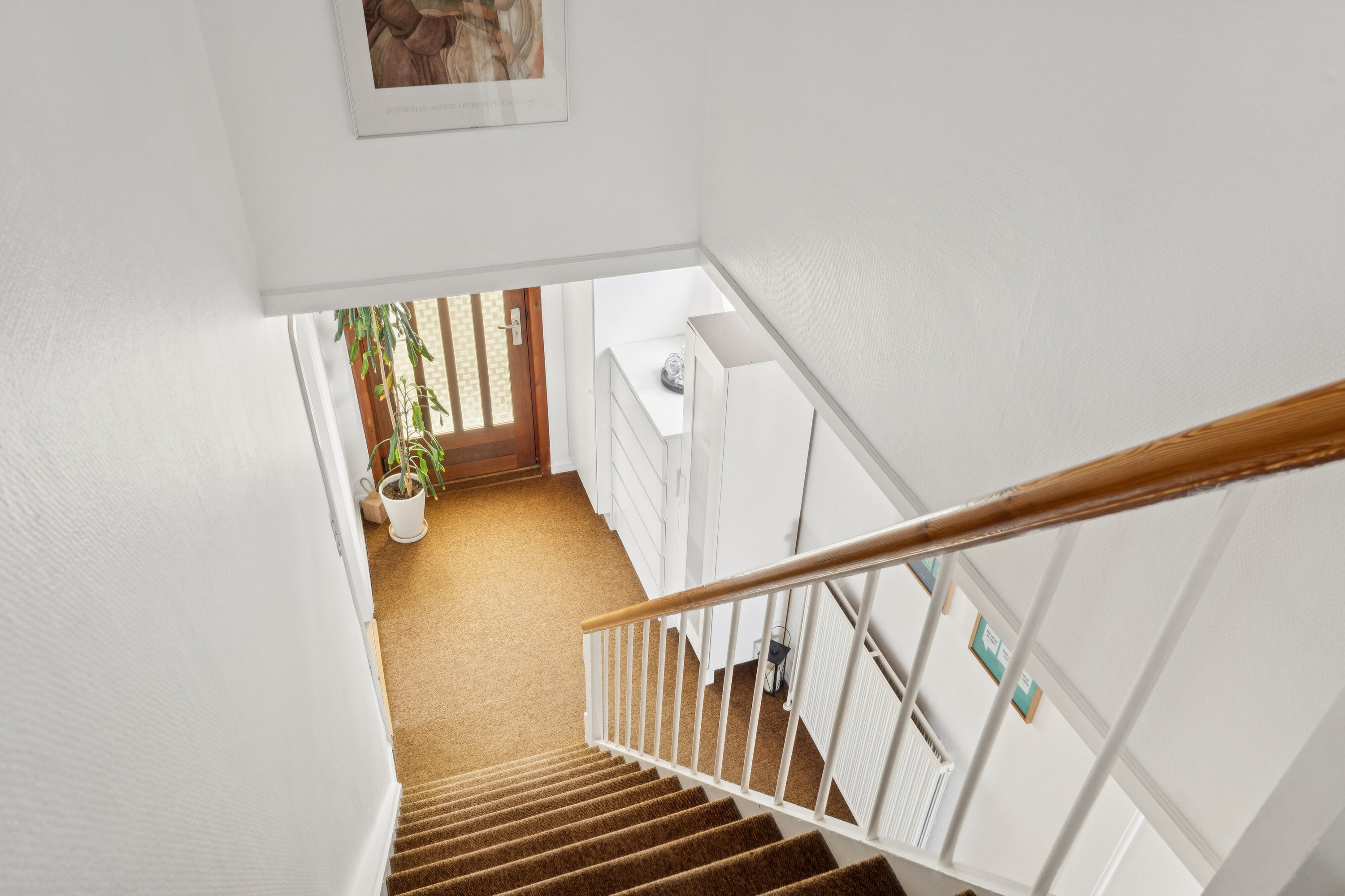 Fremhævet trappe billede i fuldskærmstilstand. Billede af Odensevej 161, Aunslev, 5800 Nyborg