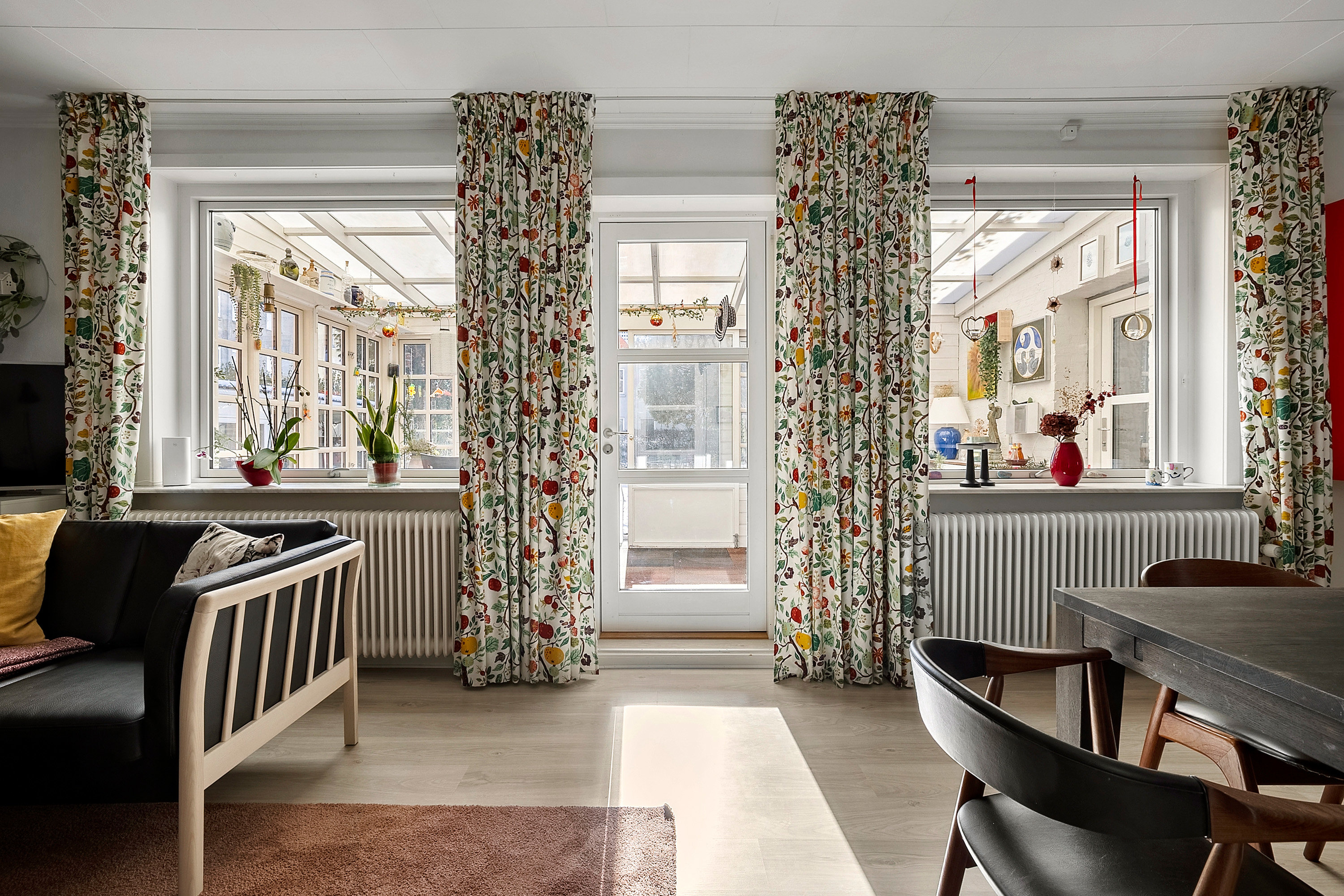 Fremhævet stue billede i fuldskærmstilstand. Billede af Heisesvej 2, 4220 Korsør