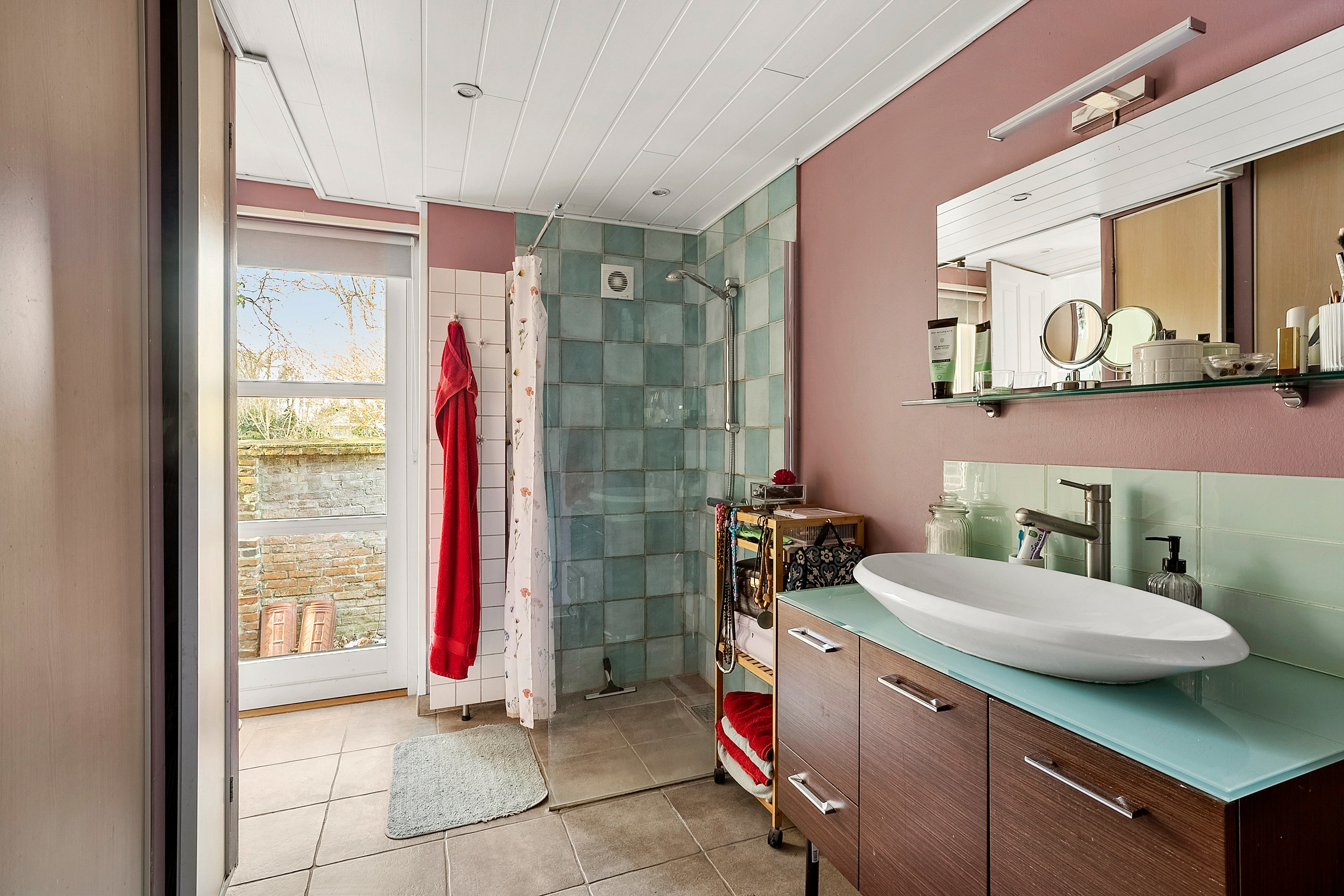 Fremhævet badeværelse billede i fuldskærmstilstand. Billede af Heisesvej 2, 4220 Korsør