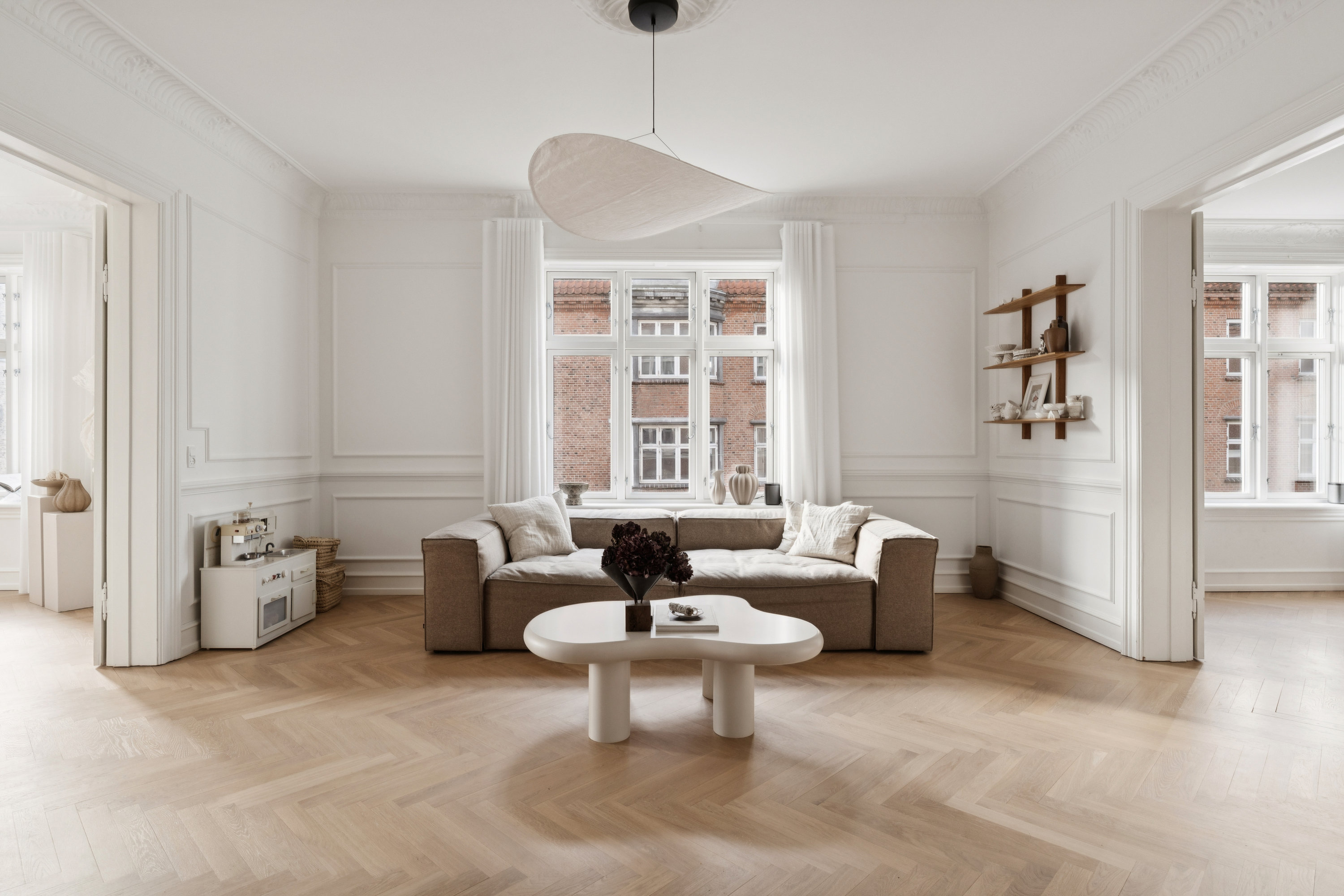 Fremhævet stue billede i fuldskærmstilstand. Billede af Borgergade 2, 2. th., 9000 Aalborg