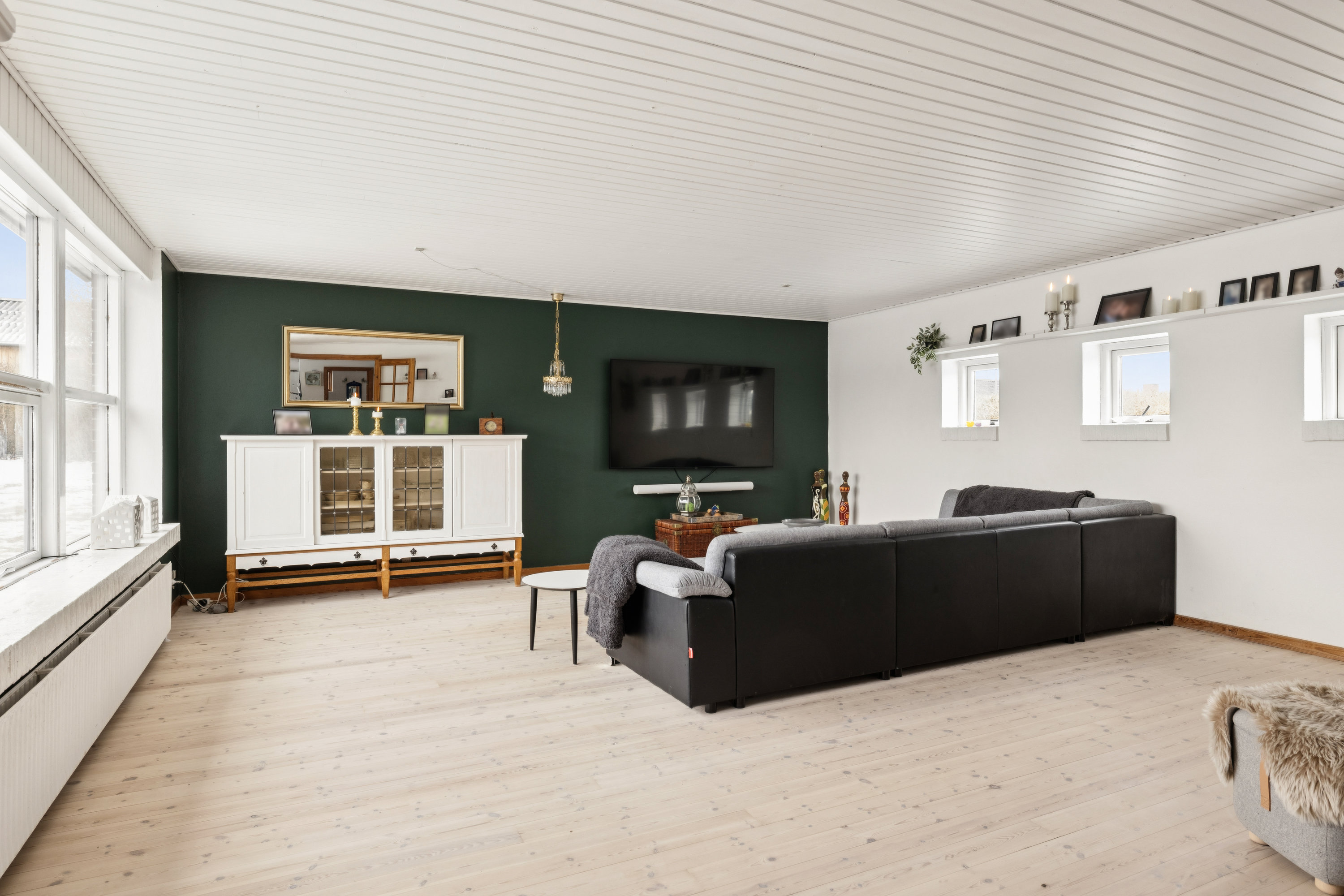 Fremhævet stue billede i fuldskærmstilstand. Billede af Rahbechsvej 18, Sparkær, 8800 Viborg