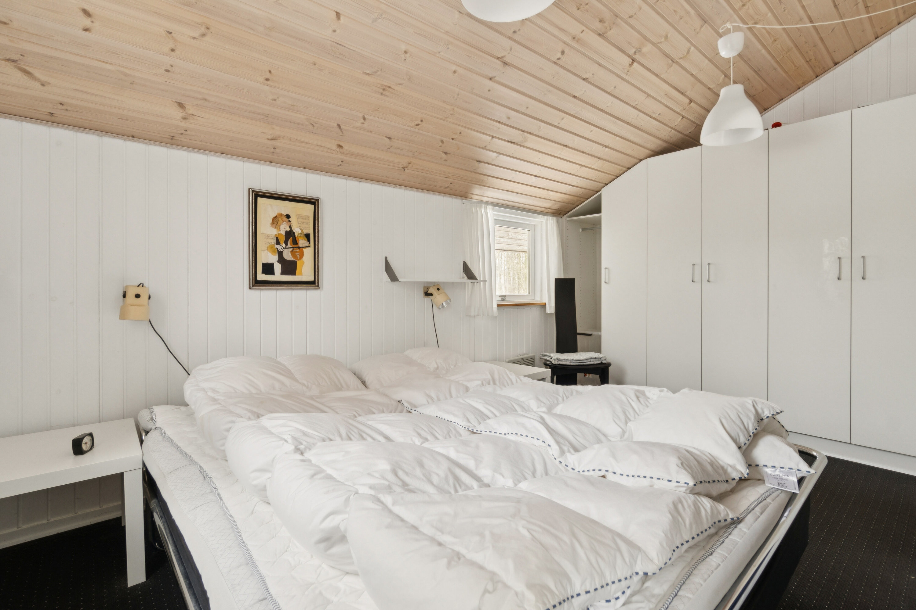 Fremhævet soveværelse billede i fuldskærmstilstand. Billede af Vagtelvej 20, Draget, 7760 Hurup Thy