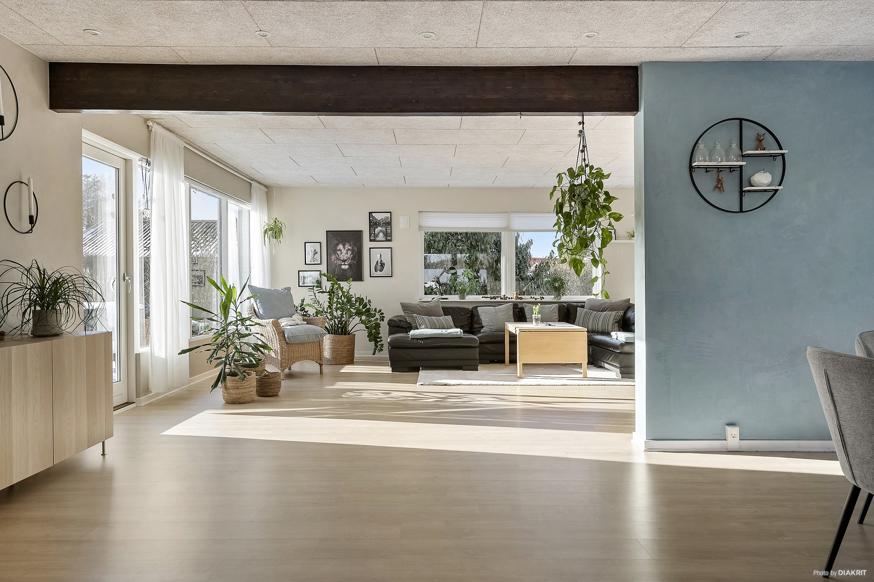 Fremhævet stue billede i fuldskærmstilstand. Billede af Fruenshave 17, 8732 Hovedgård