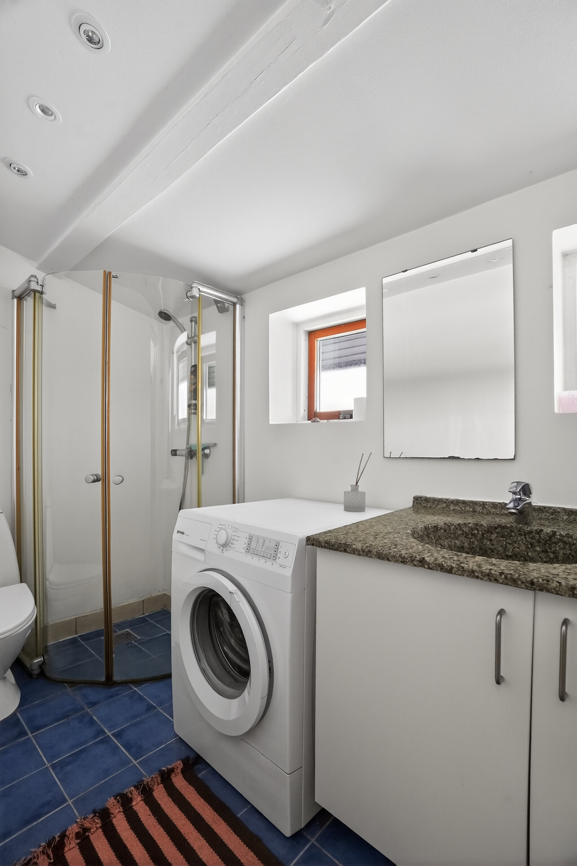 Fremhævet badeværelse billede i fuldskærmstilstand. Billede af Ørnevej 17, Yderby Lyng, 4583 Sjællands Odde