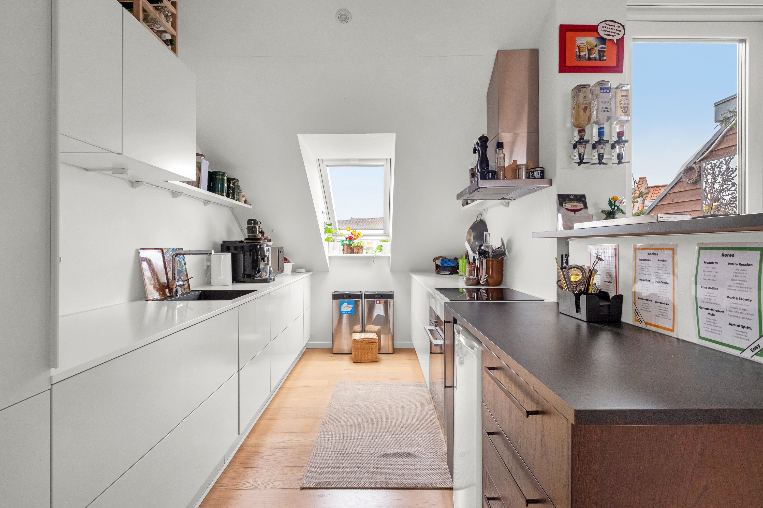 Fremhævet køkken billede i fuldskærmstilstand. Billede af Skanderborgvej 92, 3. th., 8000 Aarhus C