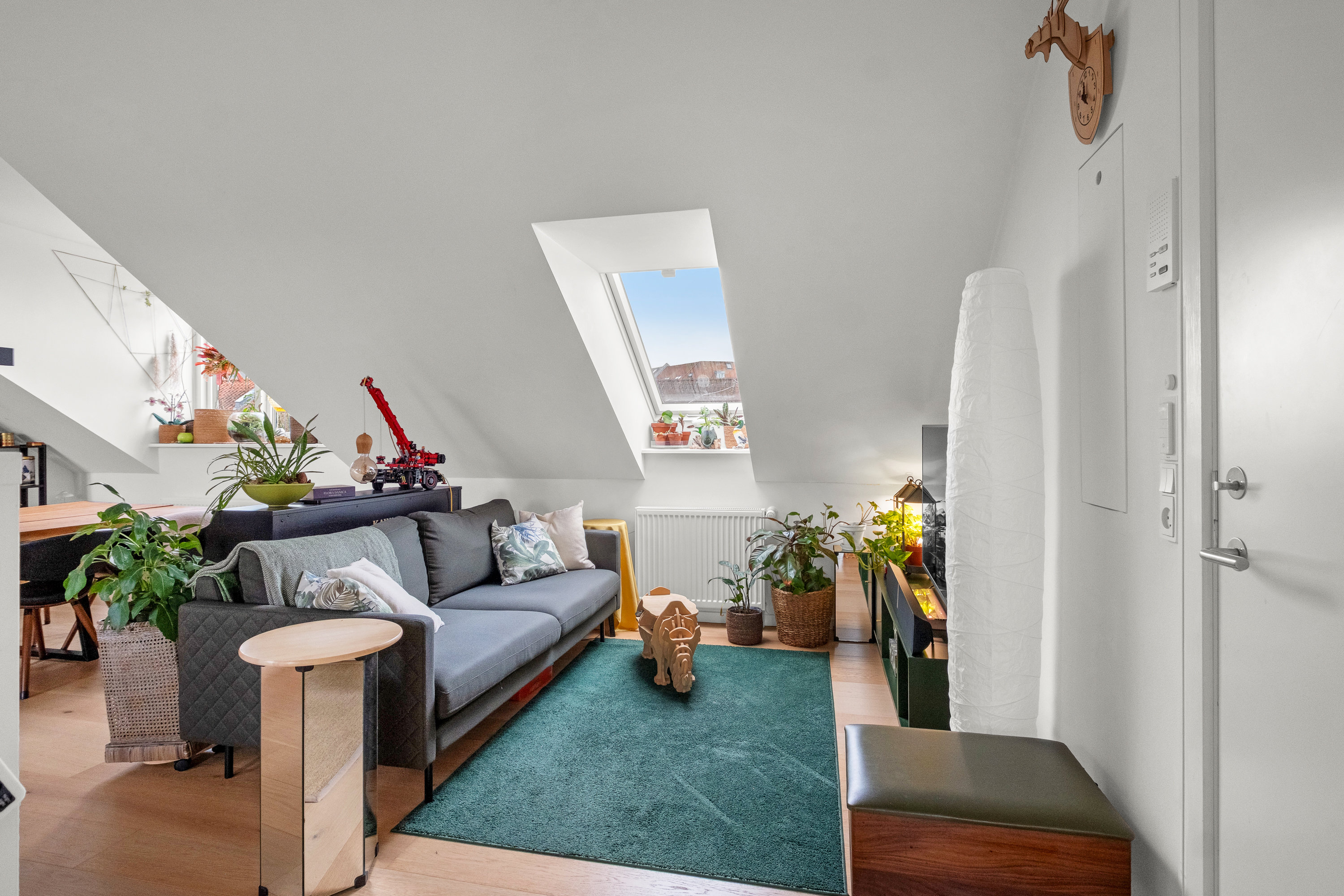 Fremhævet stue billede i fuldskærmstilstand. Billede af Skanderborgvej 92, 3. th., 8000 Aarhus C