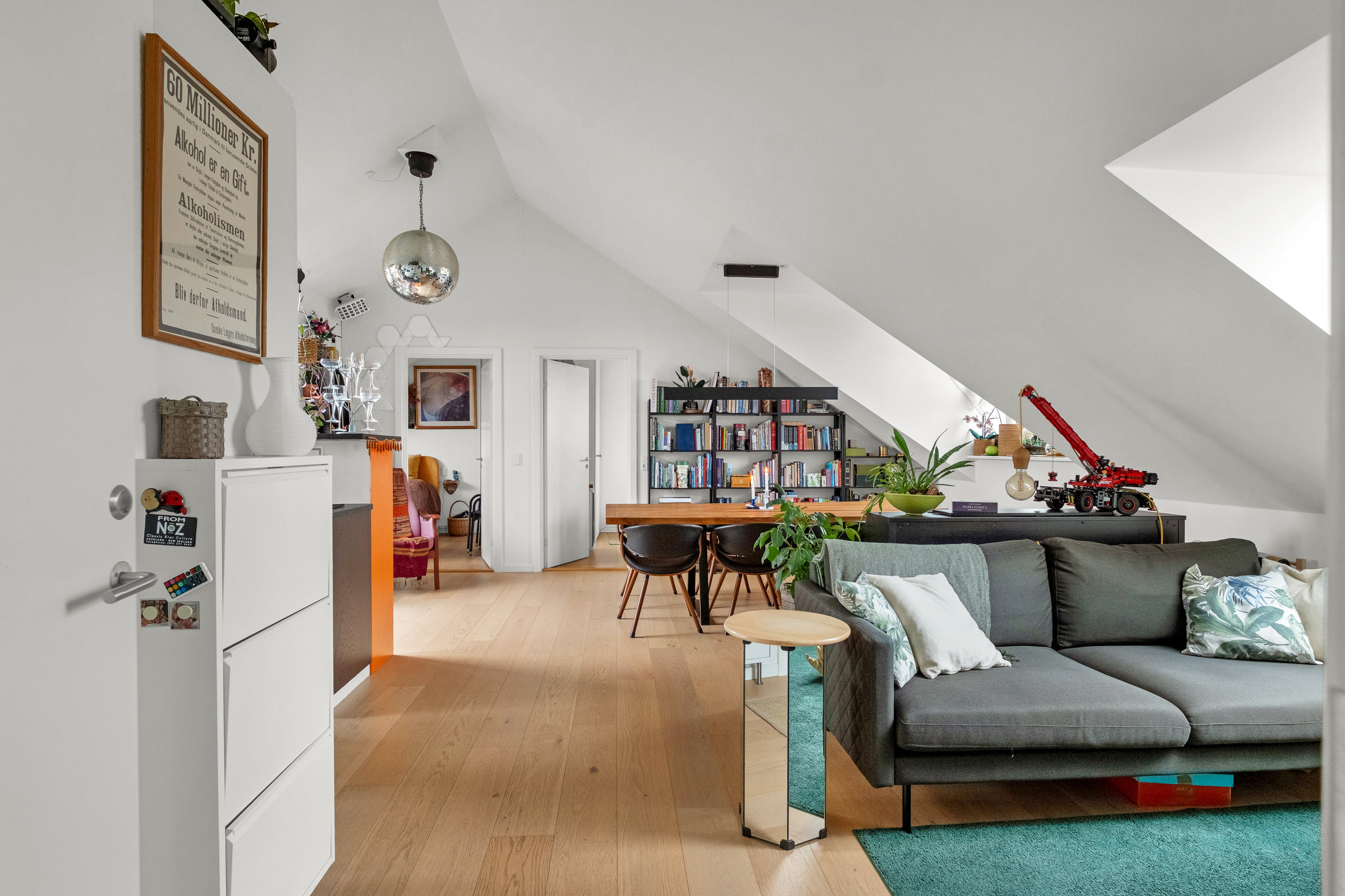 Fremhævet indgang billede i fuldskærmstilstand. Billede af Skanderborgvej 92, 3. th., 8000 Aarhus C