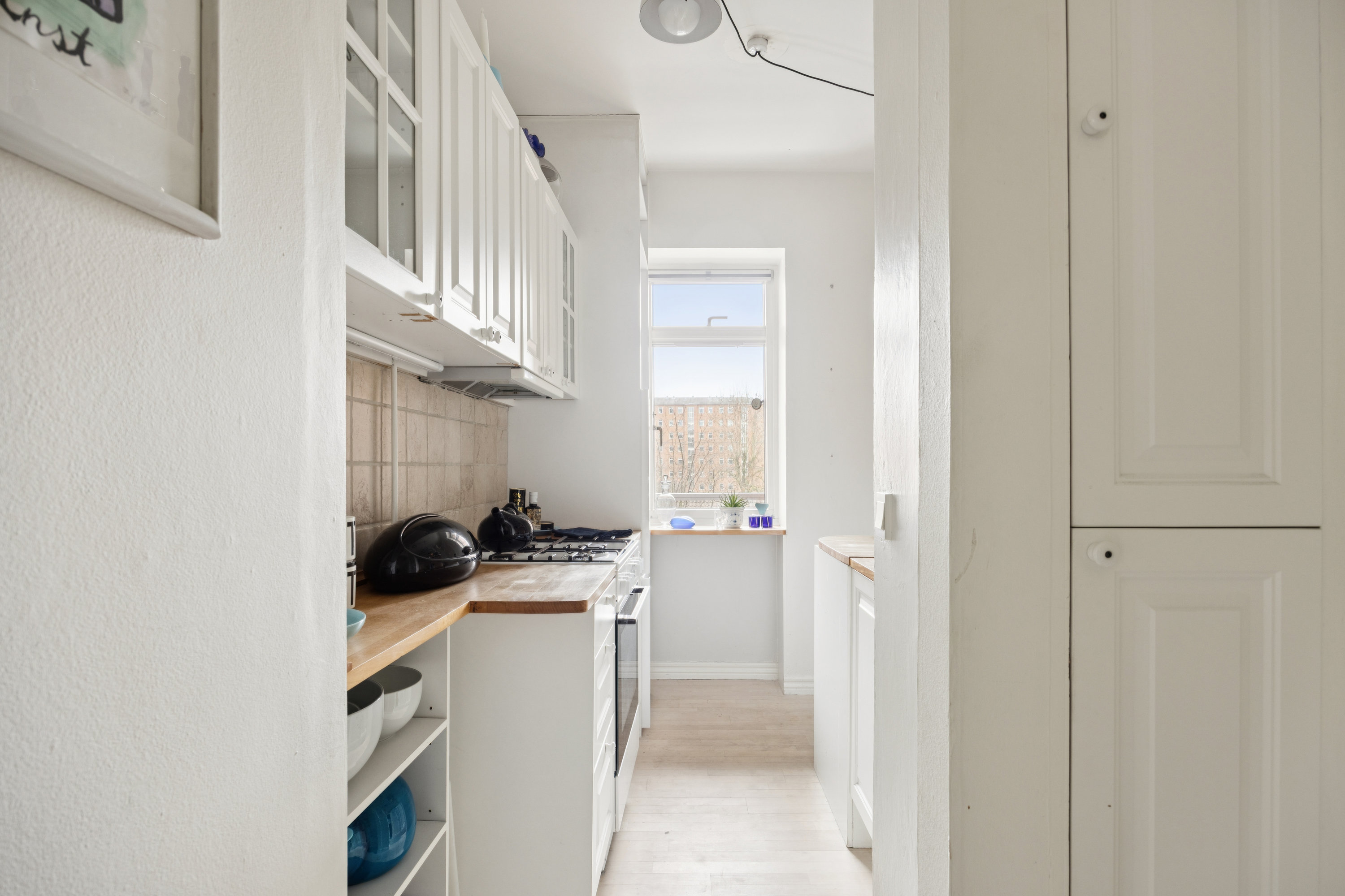 Fremhævet køkken billede i fuldskærmstilstand. Billede af Godthåbsvej 39, 2. tv., 2000 Frederiksberg