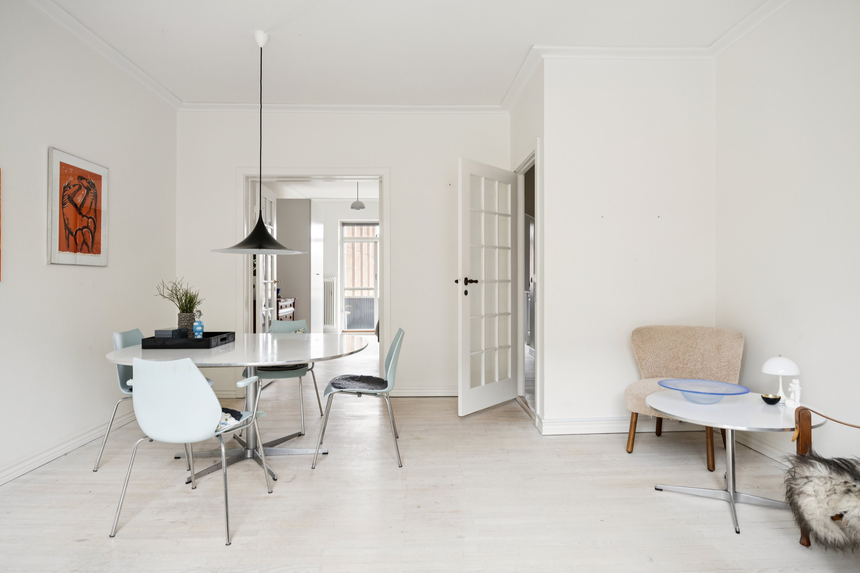 Fremhævet stue billede i fuldskærmstilstand. Billede af Godthåbsvej 39, 2. tv., 2000 Frederiksberg