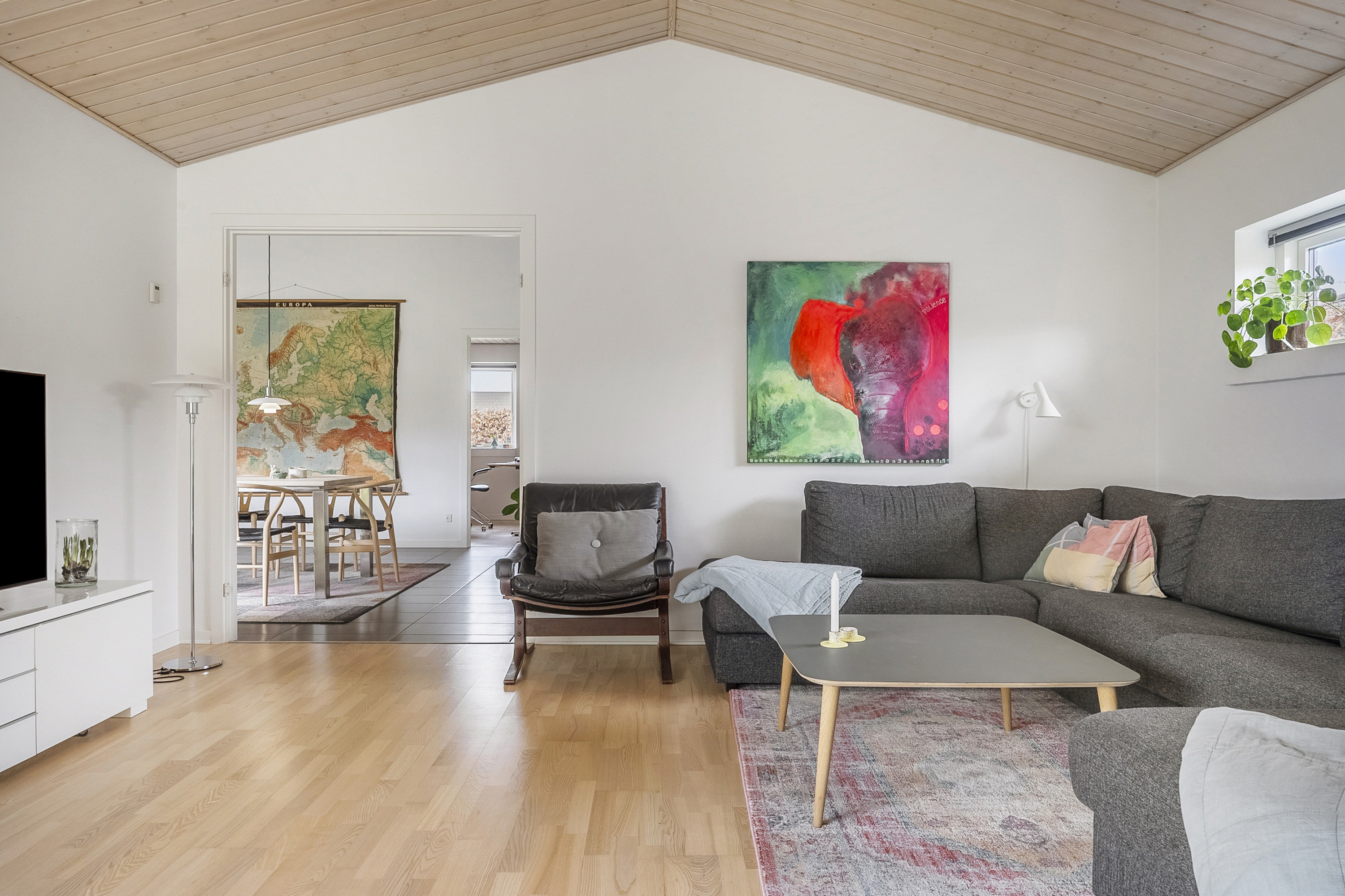 Fremhævet stue billede i fuldskærmstilstand. Billede af Novembervej 3, 8700 Horsens