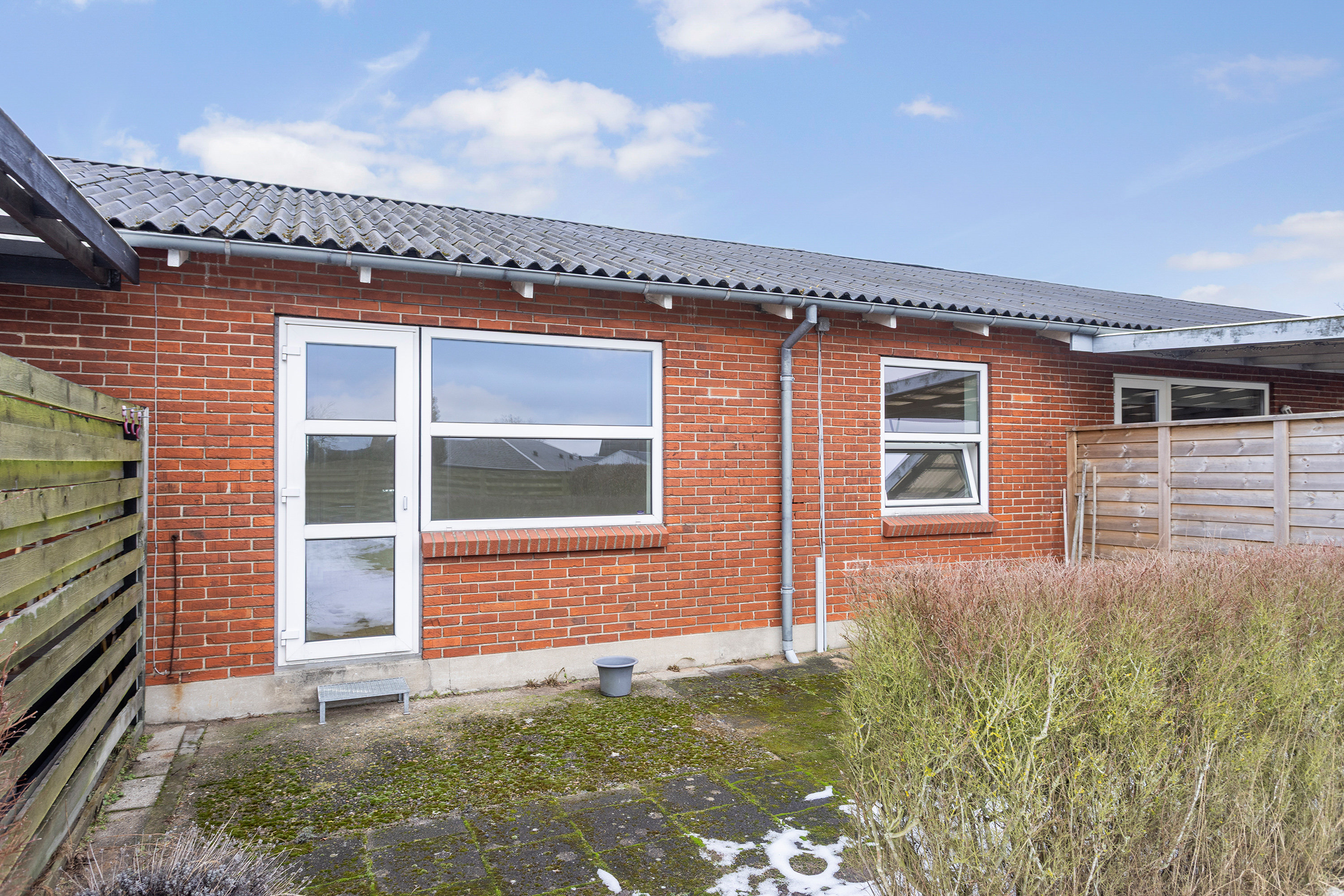 Fremhævet facade billede i fuldskærmstilstand. Billede af Koldinggade 5, 9900 Frederikshavn