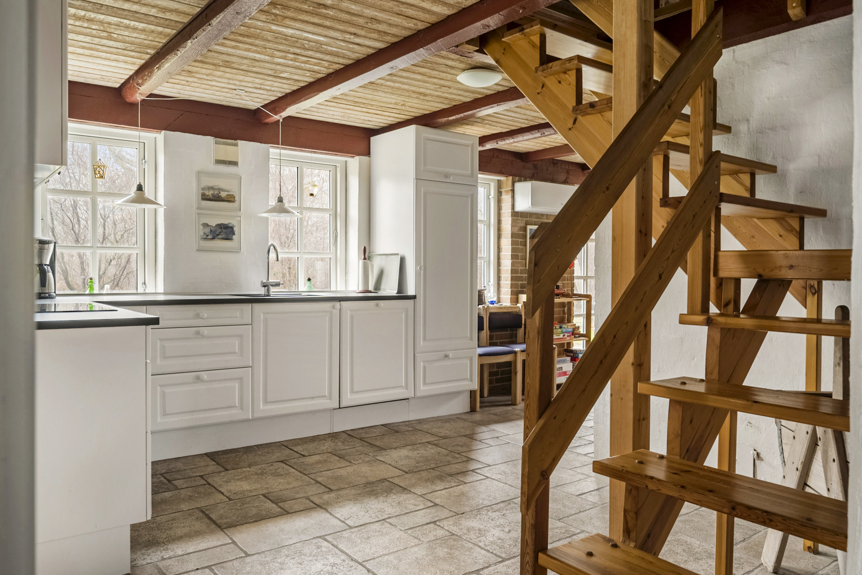 Fremhævet køkken billede i fuldskærmstilstand. Billede af Bækbyvej 29, Husby, 6990 Ulfborg