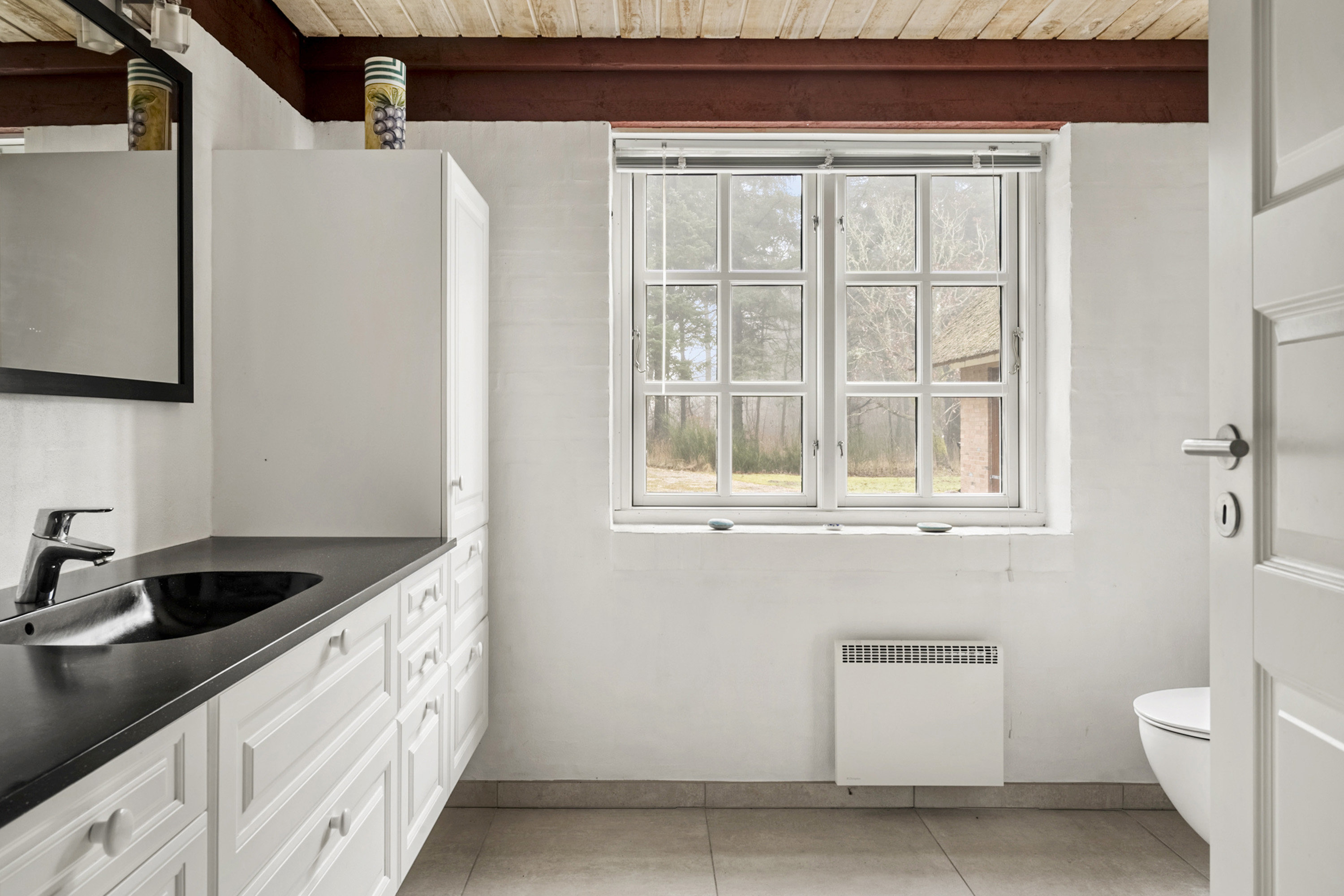 Fremhævet badeværelse billede i fuldskærmstilstand. Billede af Bækbyvej 29, Husby, 6990 Ulfborg