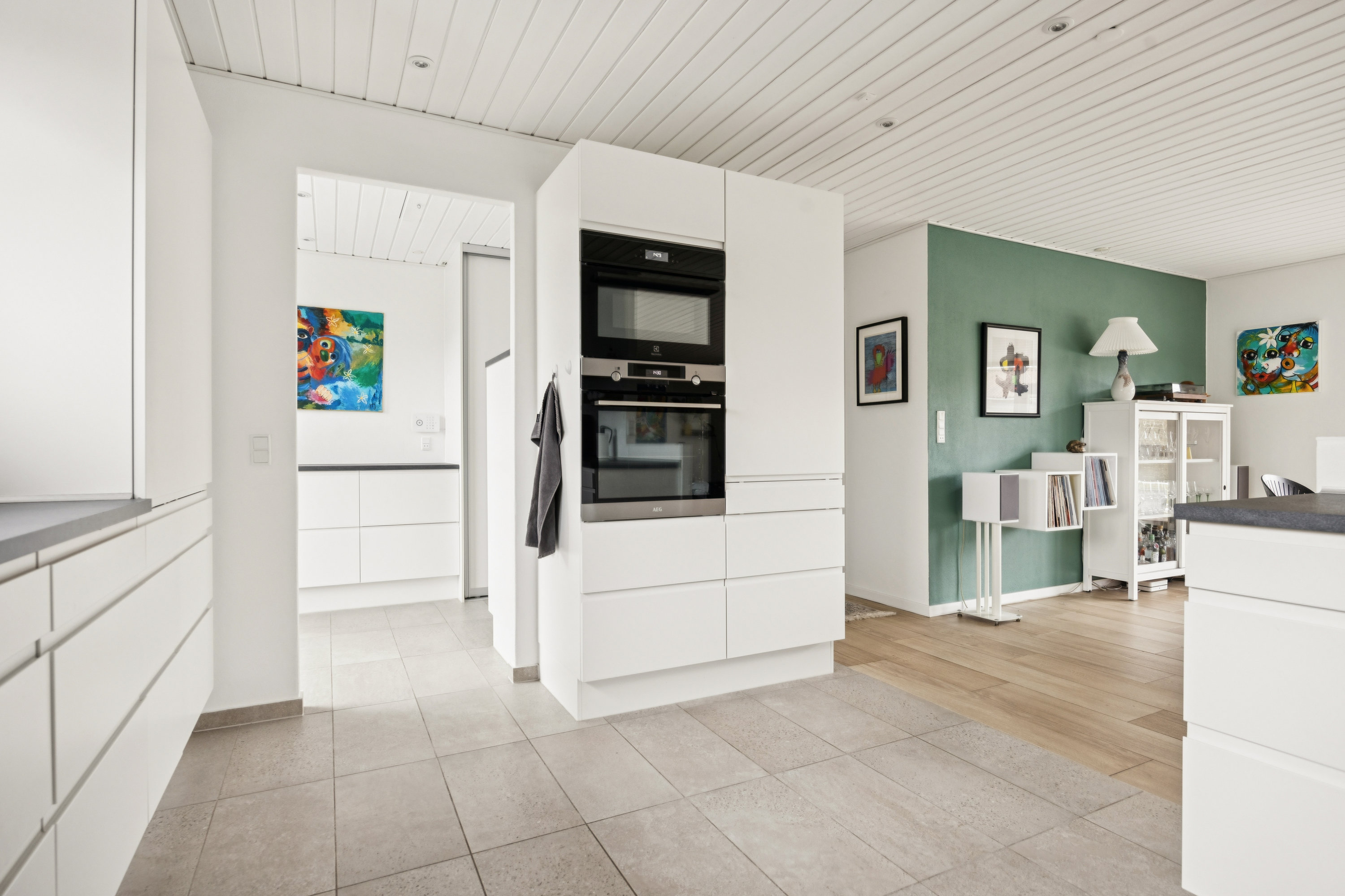 Fremhævet køkken billede i fuldskærmstilstand. Billede af Nysøparken 34, 9400 Nørresundby