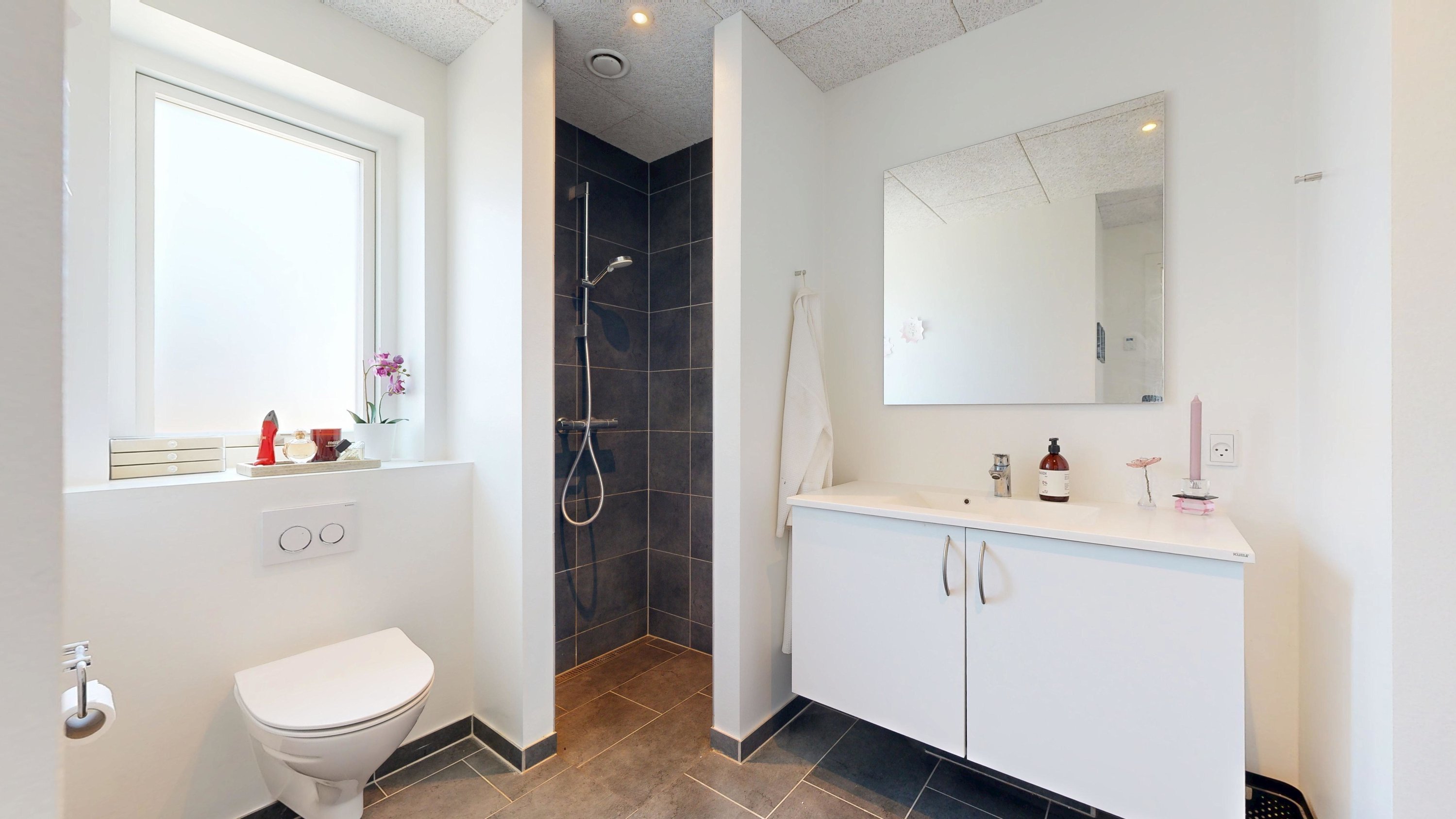 Fremhævet  billede i fuldskærmstilstand. Billede af Funder Trindager 11, 8600 Silkeborg