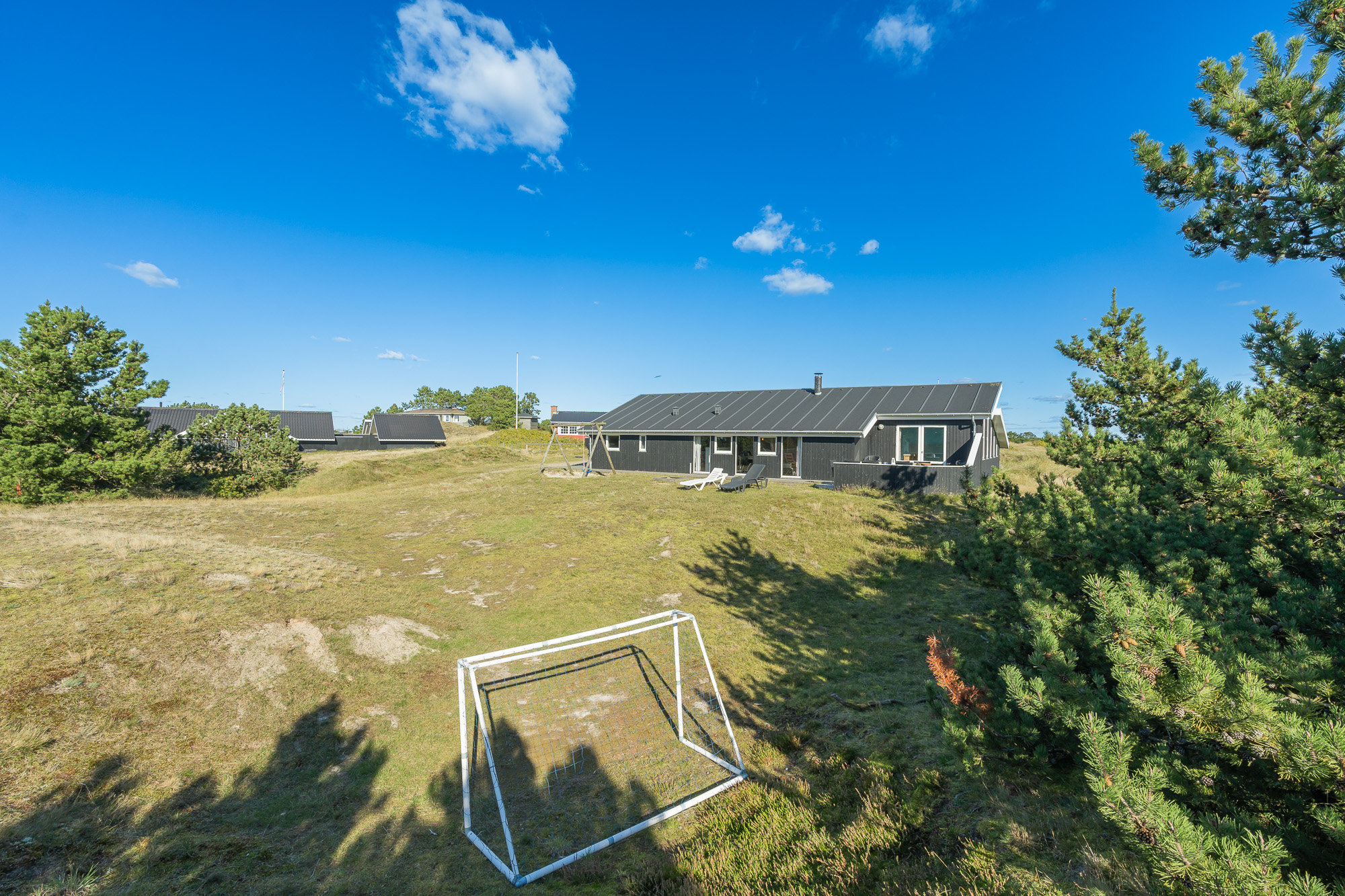 Fremhævet  billede i fuldskærmstilstand. Billede af Skrænten 11, Rindby Strand, 6720 Fanø