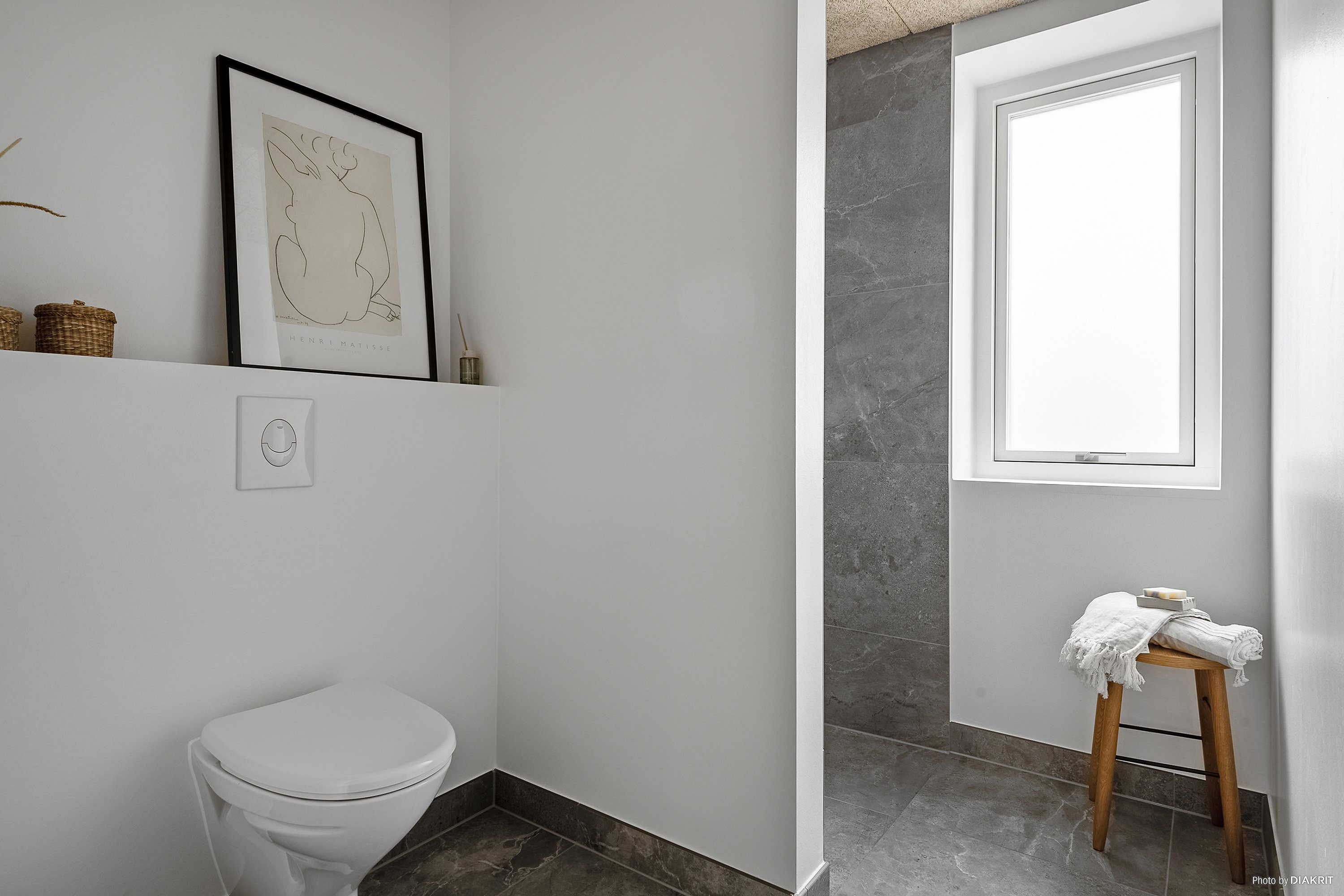 Fremhævet badeværelse billede i fuldskærmstilstand. Billede af Toftemarken 25, Snærild, 8300 Odder