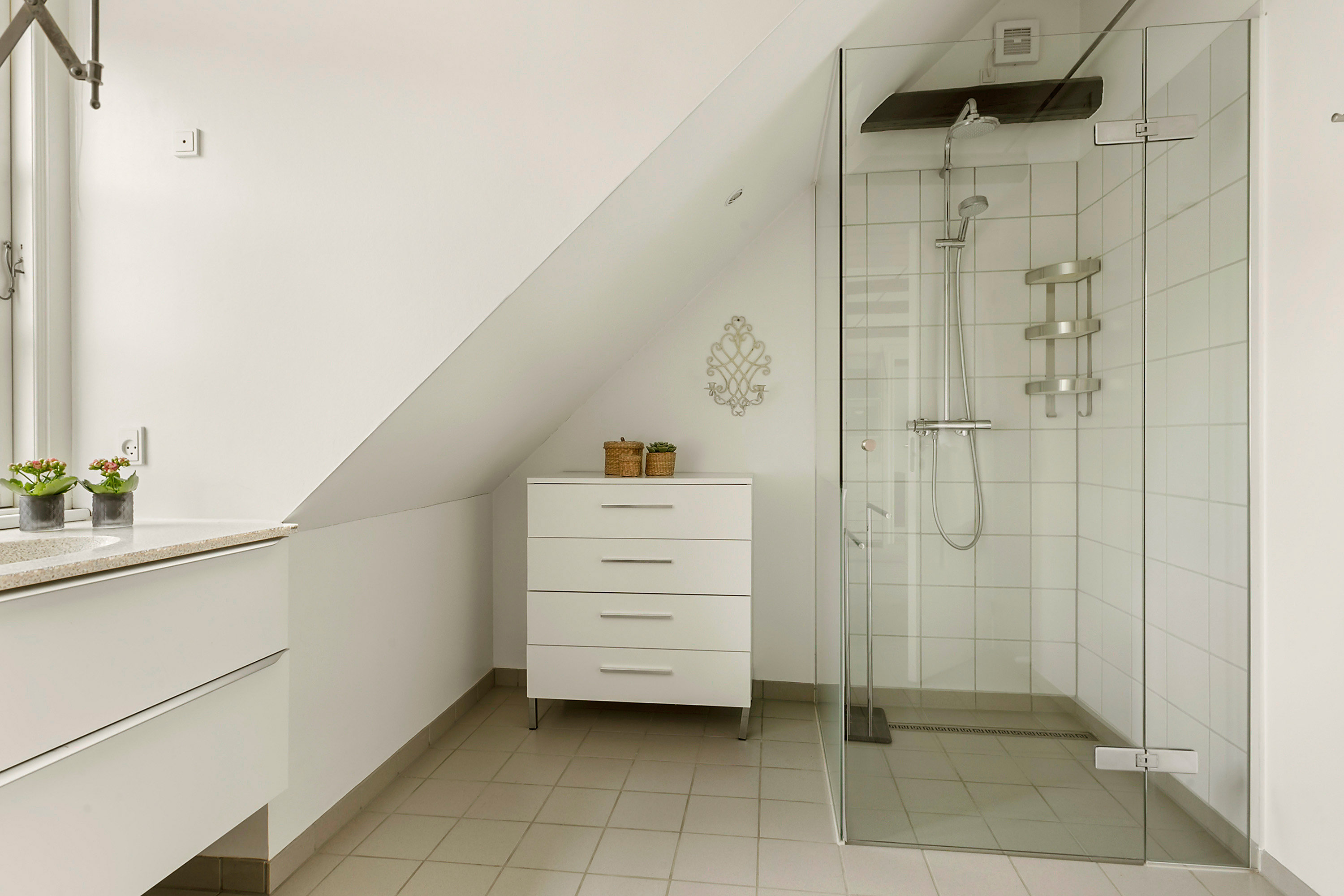 Fremhævet badeværelse billede i fuldskærmstilstand. Billede af Dalegade 16, 7000 Fredericia