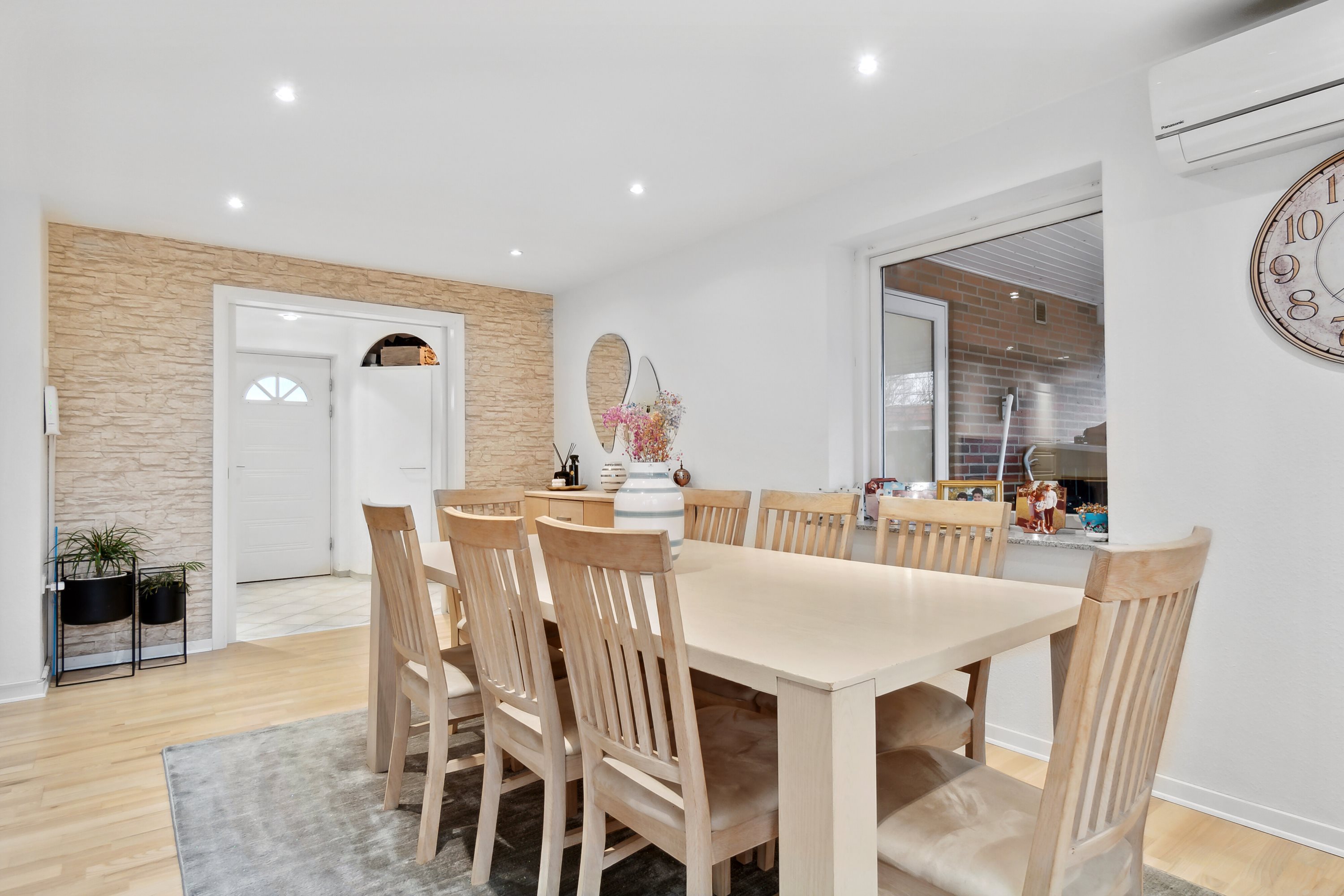 Fremhævet spisestue billede i fuldskærmstilstand. Billede af Langelandsgade 10, Rindum, 6950 Ringkøbing