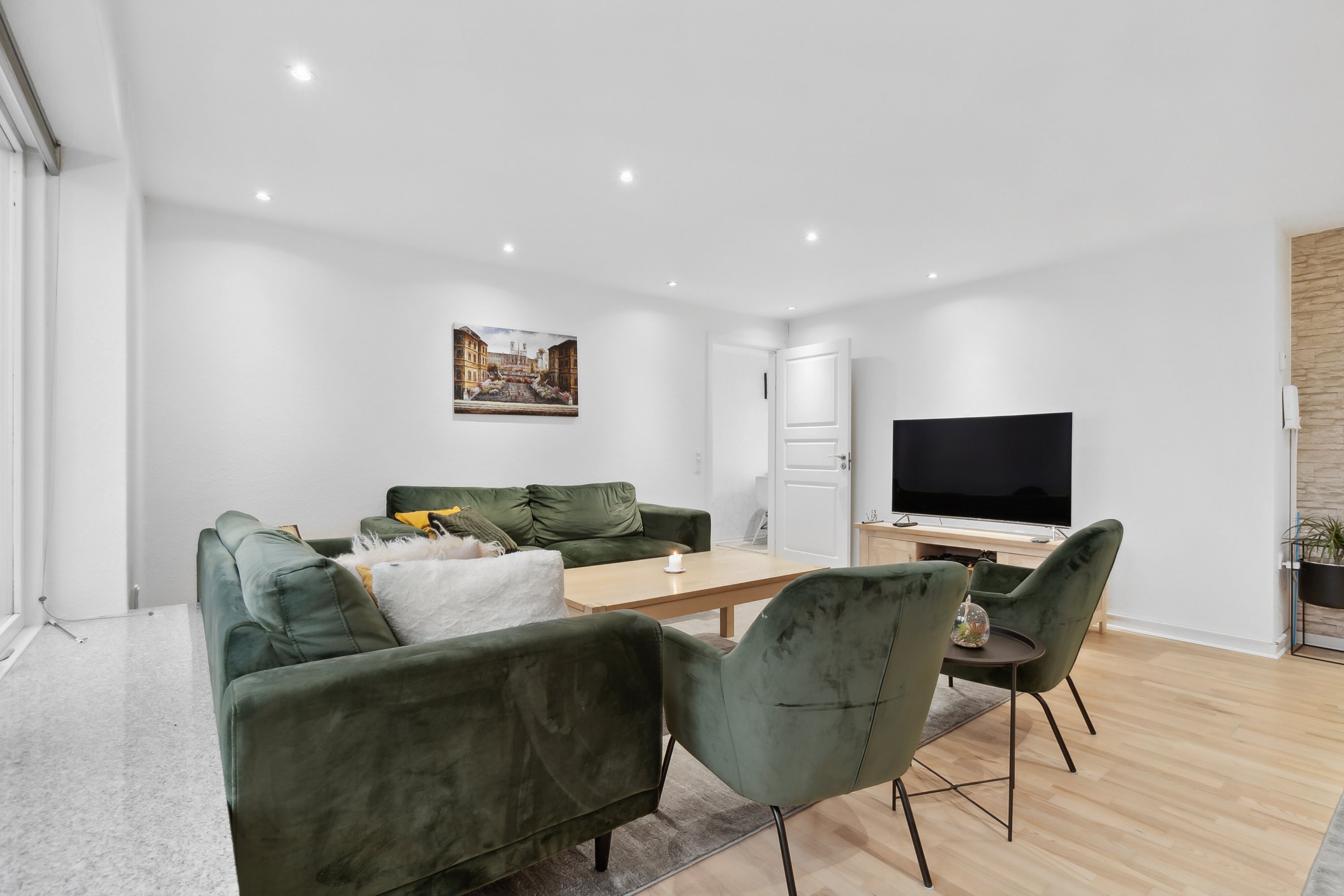 Fremhævet stue billede i fuldskærmstilstand. Billede af Langelandsgade 10, Rindum, 6950 Ringkøbing