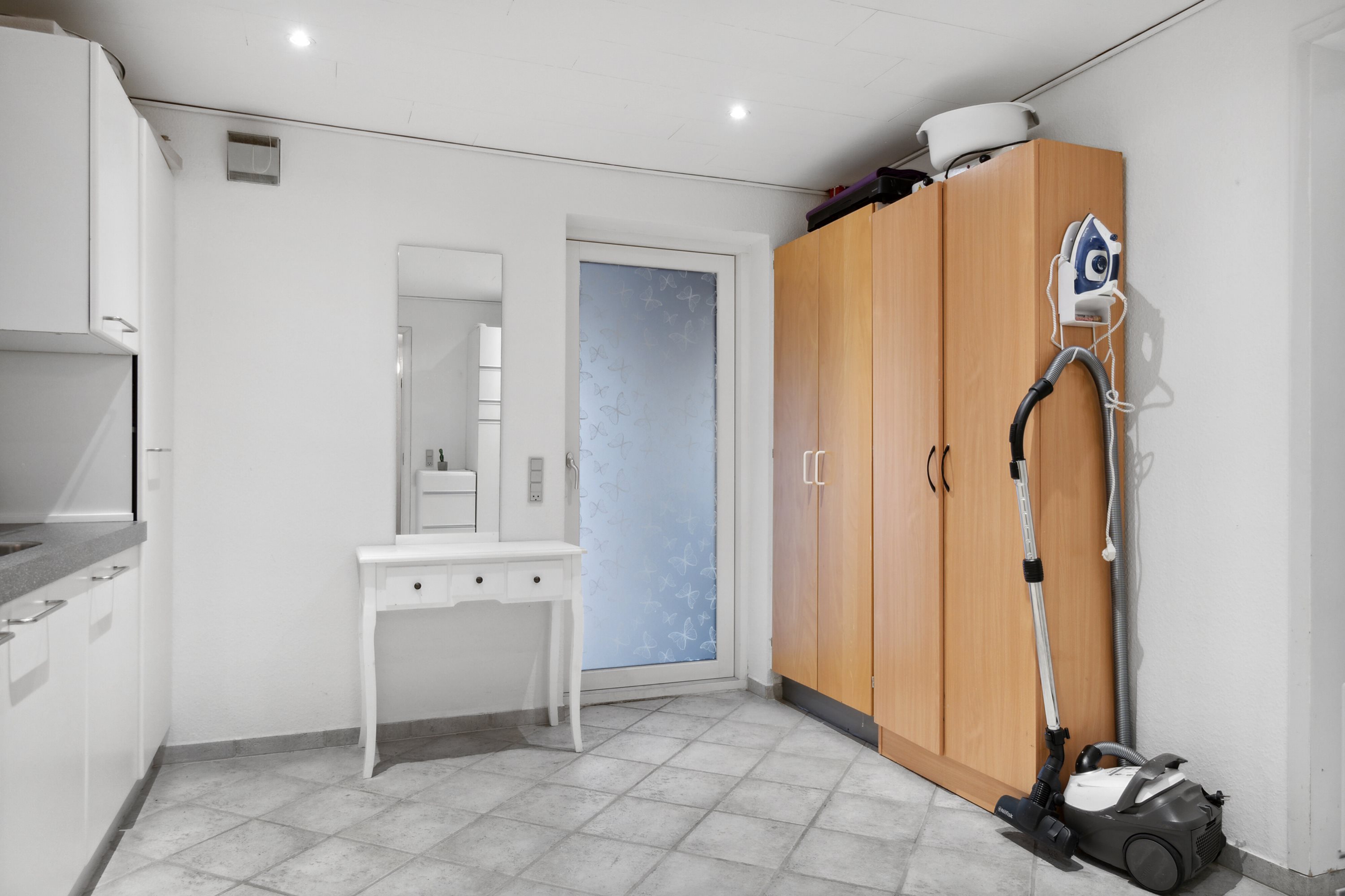 Fremhævet gang billede i fuldskærmstilstand. Billede af Langelandsgade 10, Rindum, 6950 Ringkøbing