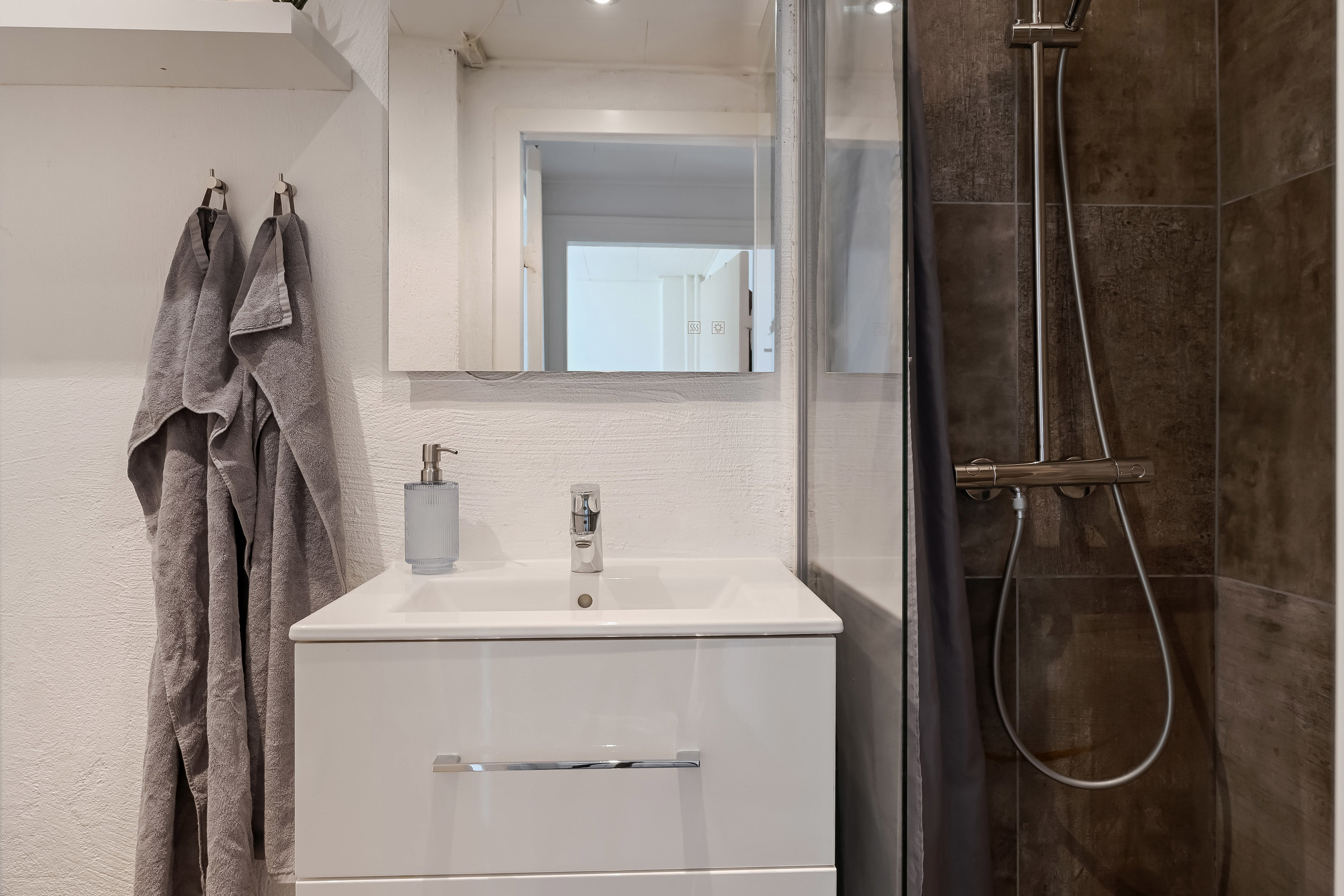 Fremhævet badeværelse billede i fuldskærmstilstand. Billede af Nygårdsvej 129A, st.. tv., 6700 Esbjerg