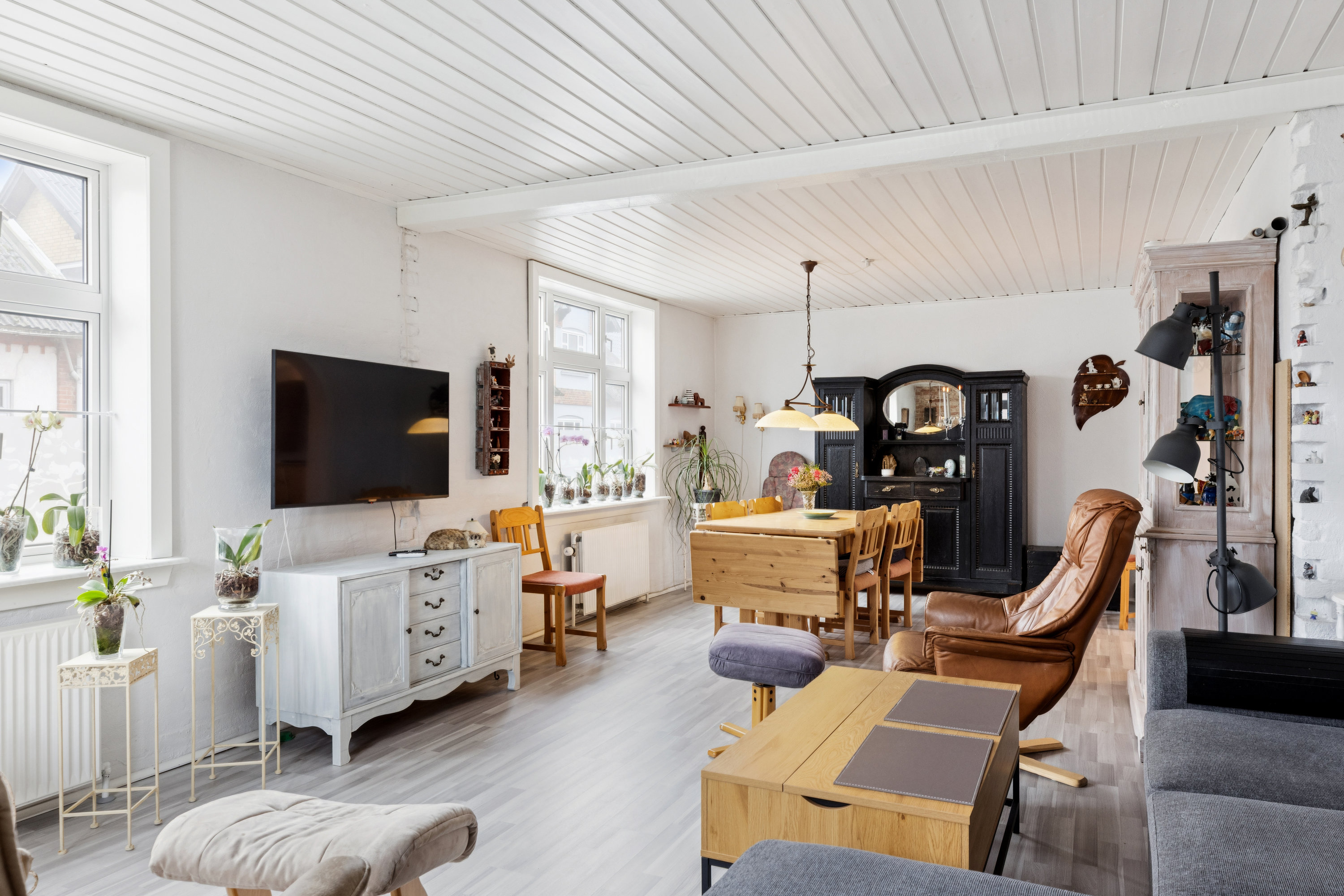 Fremhævet stue billede i fuldskærmstilstand. Billede af Vestergade 4, 6690 Gørding