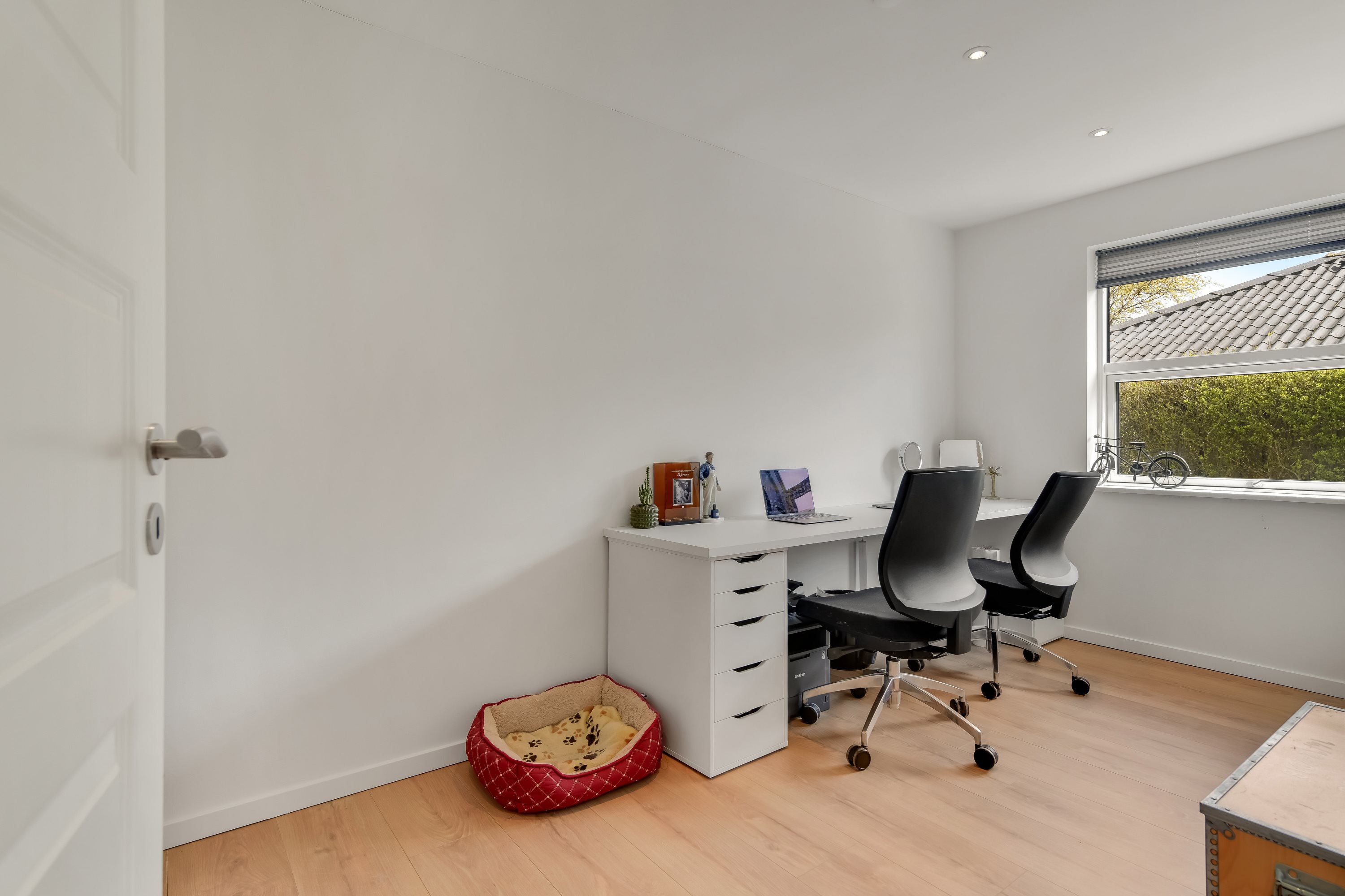 Fremhævet værelse billede i fuldskærmstilstand. Billede af Niels Lambertsens Vej 4, 6705 Esbjerg Ø