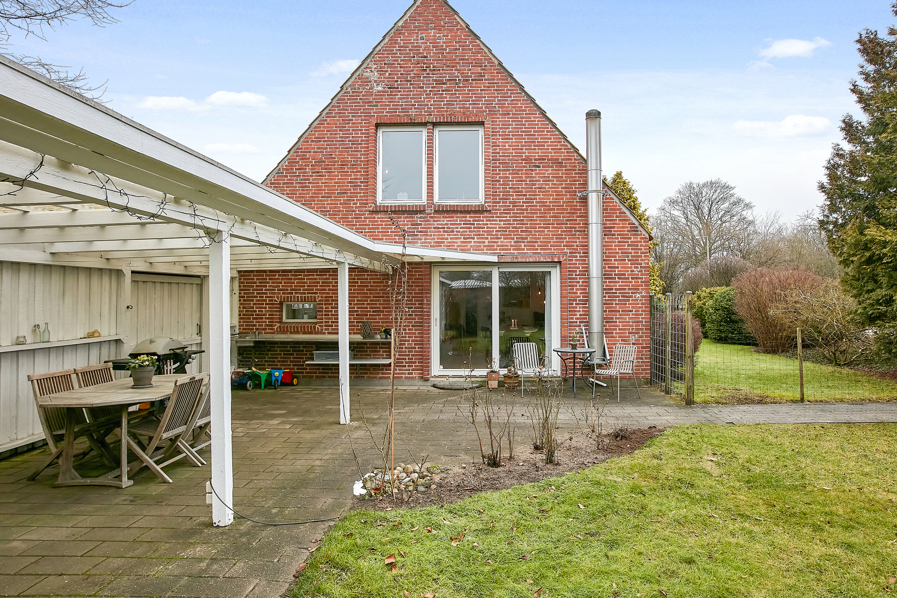 Fremhævet andet billede i fuldskærmstilstand. Billede af Banevej 11, Ølholm, 7160 Tørring