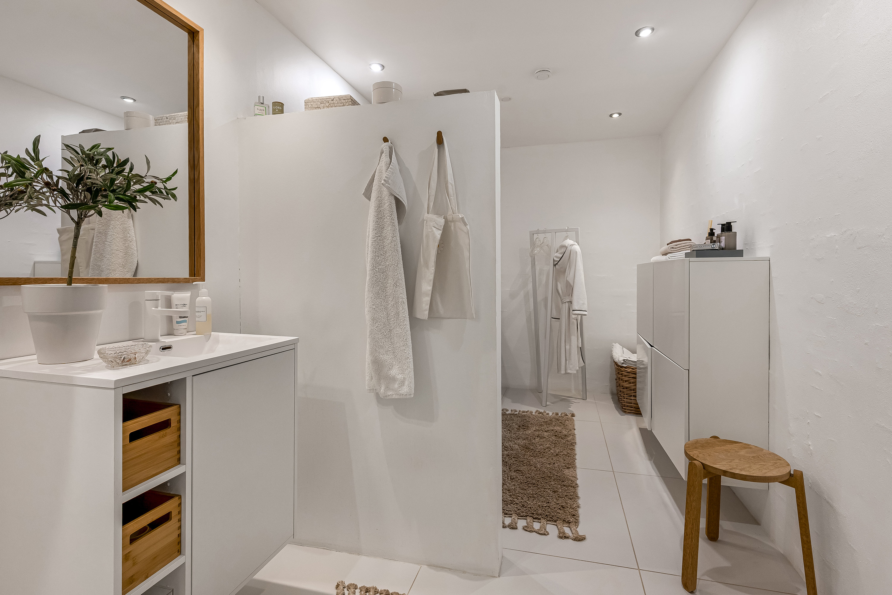 Fremhævet badeværelse billede i fuldskærmstilstand. Billede af Spinkebjerg 8, Gjellerup, 7400 Herning