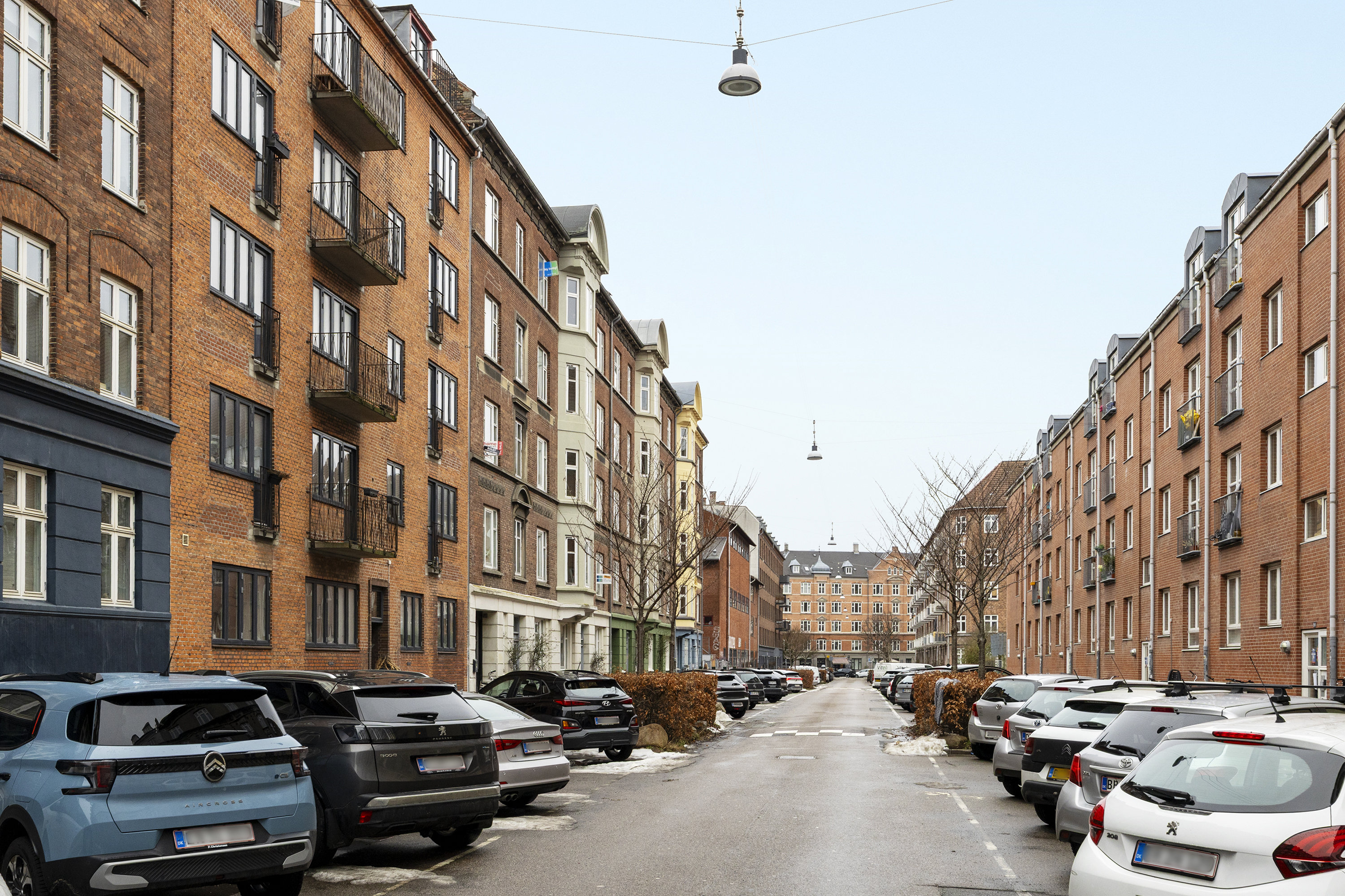 Fremhævet facade billede i fuldskærmstilstand. Billede af Julius Bloms Gade 29, 4. th., 2200 København N